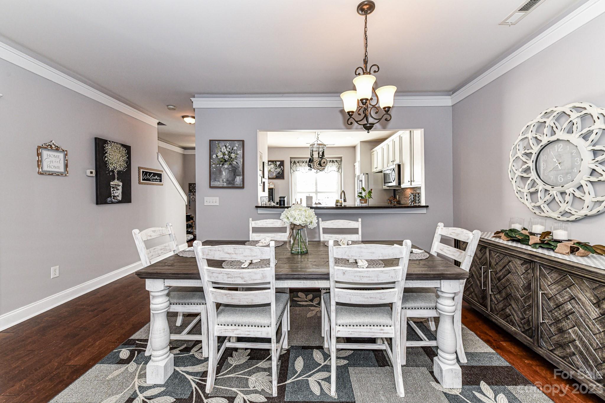 13636 Morehouse Street