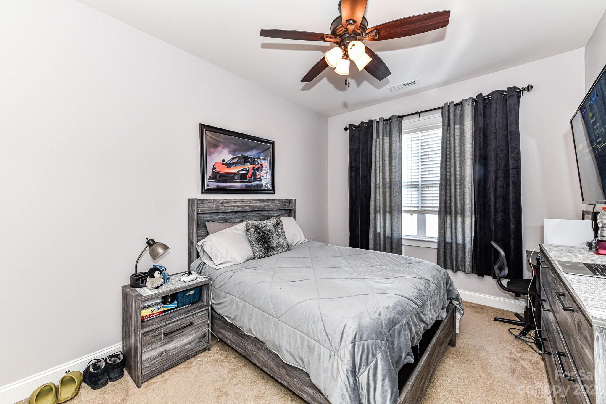 13636 Morehouse Street