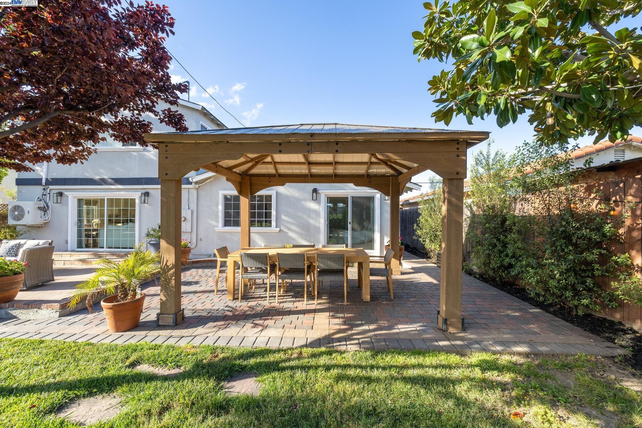 5112 Everglades Park Dr