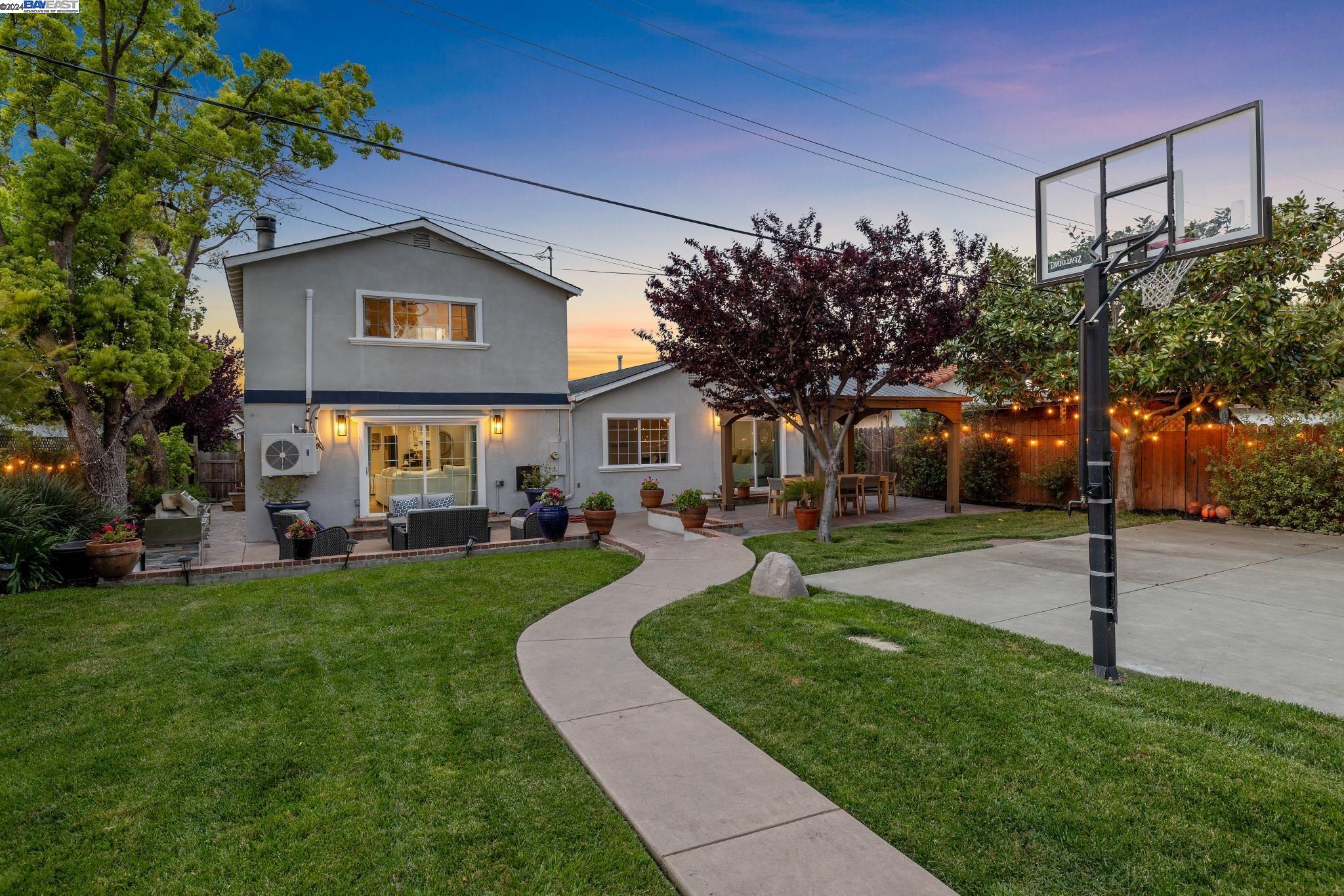 5112 Everglades Park Dr