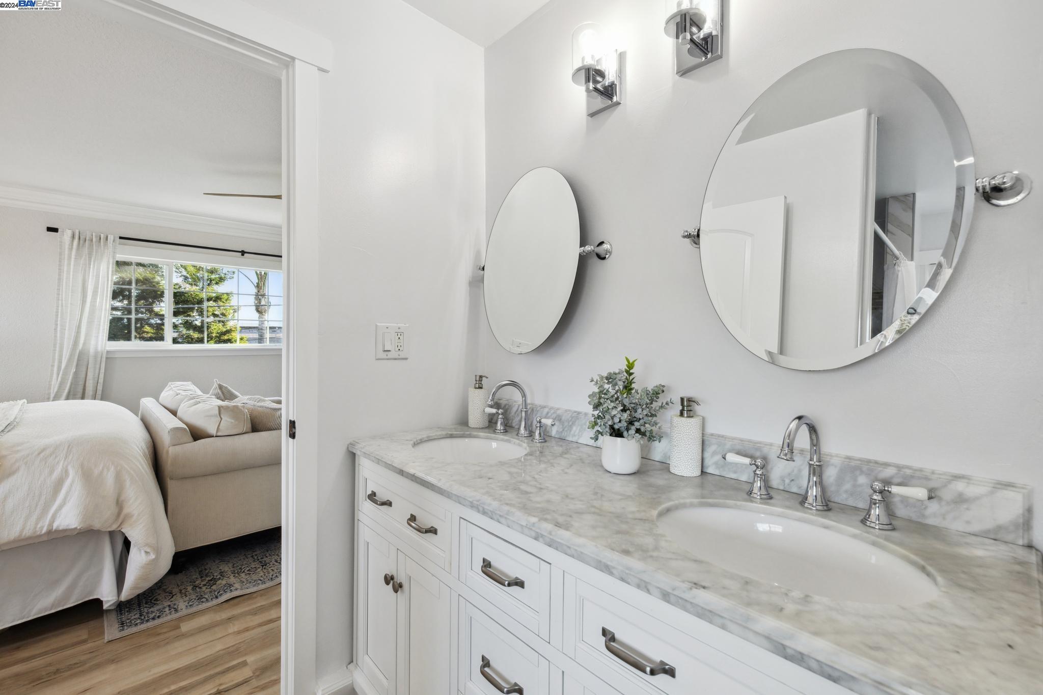 5112 Everglades Park Dr