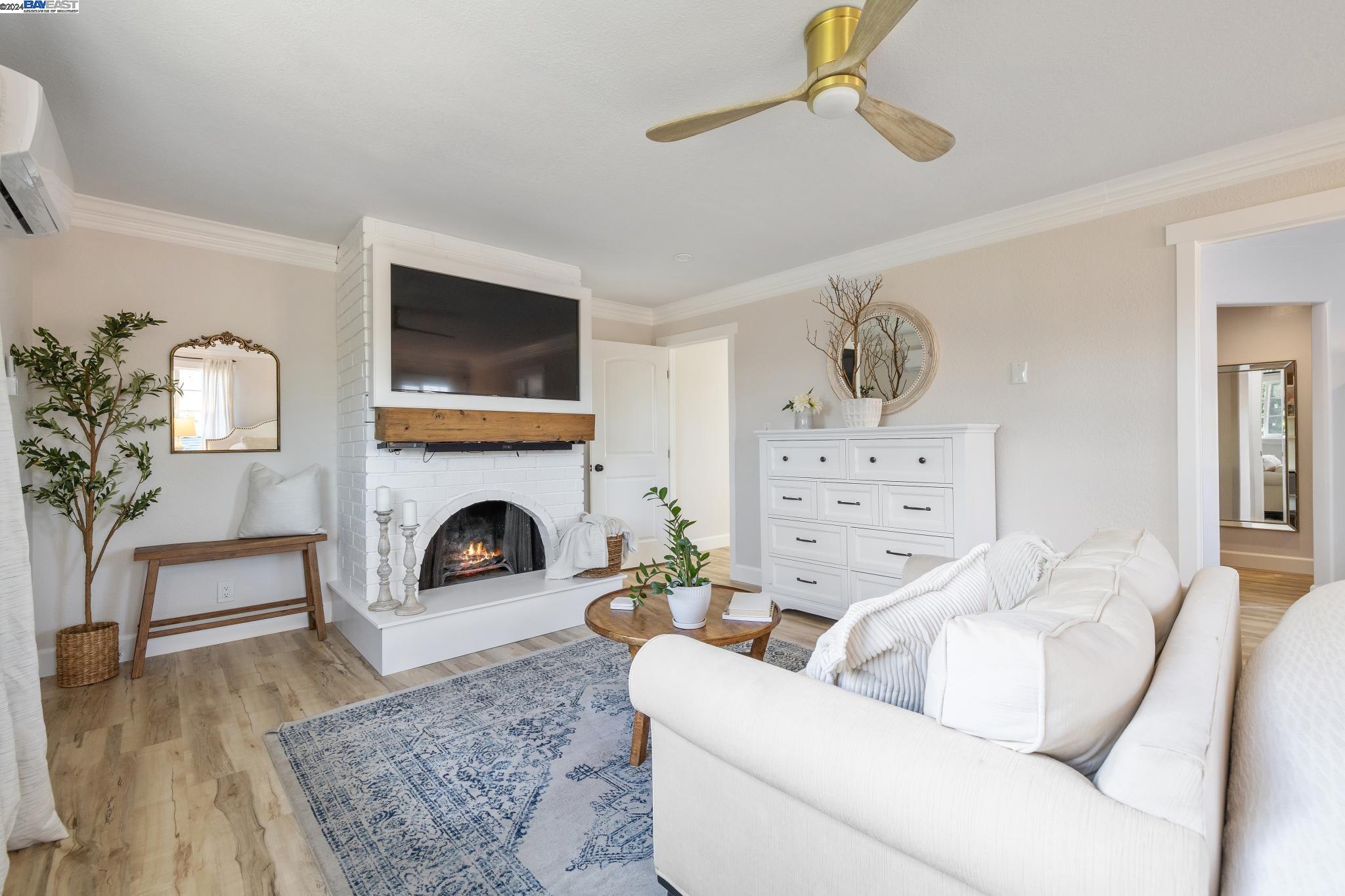 5112 Everglades Park Dr