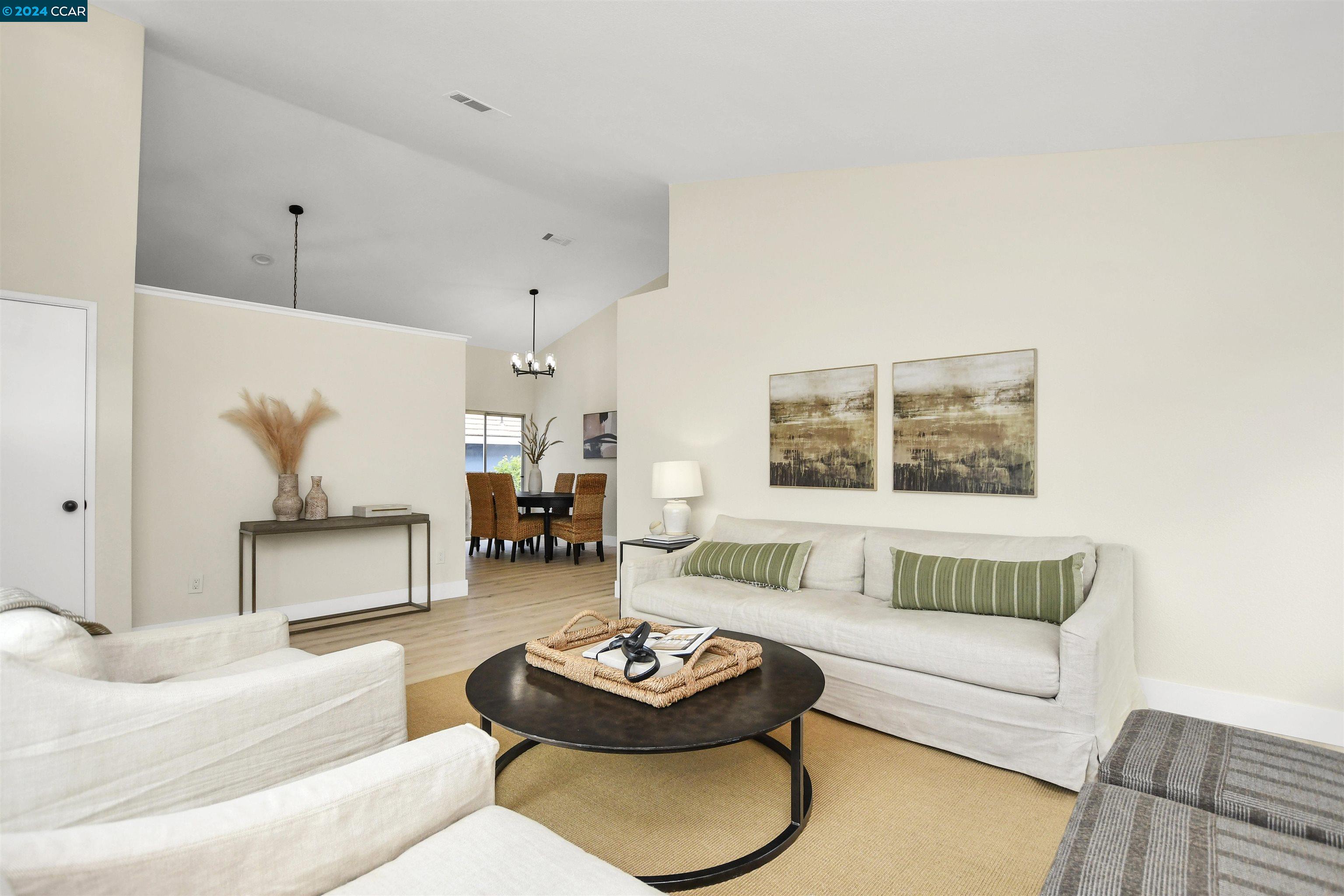 3013 Van Buren Ct
