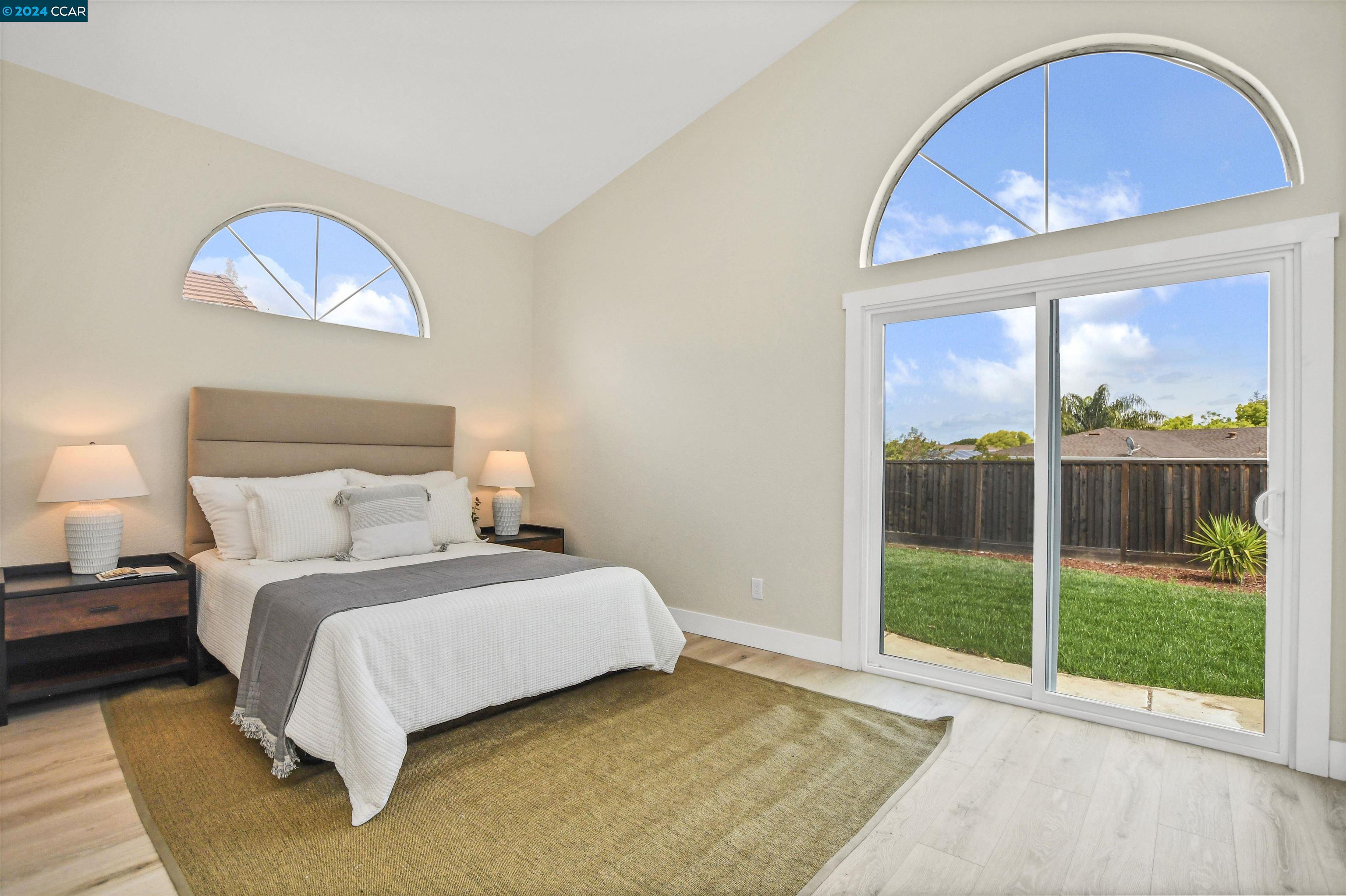 3013 Van Buren Ct