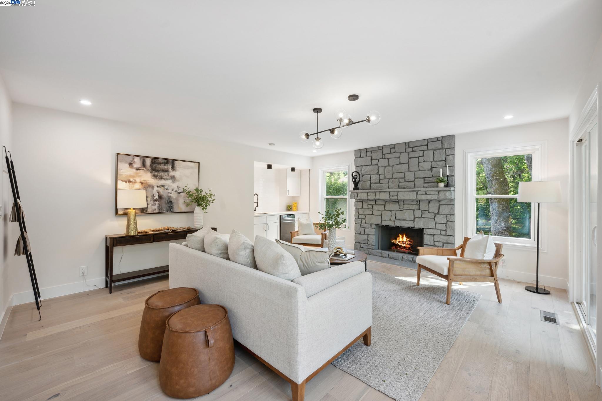10 Paradise Ct