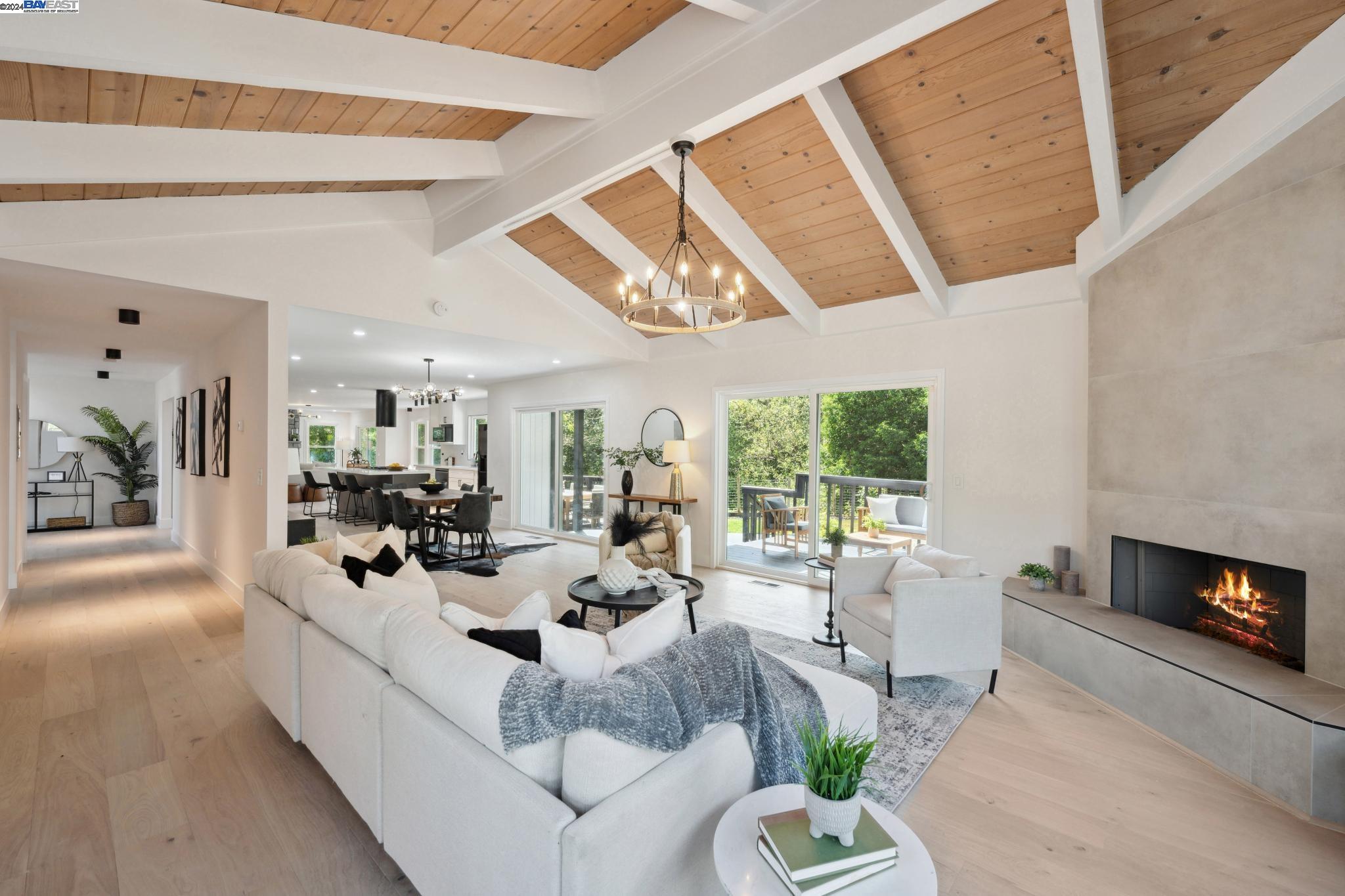 10 Paradise Ct