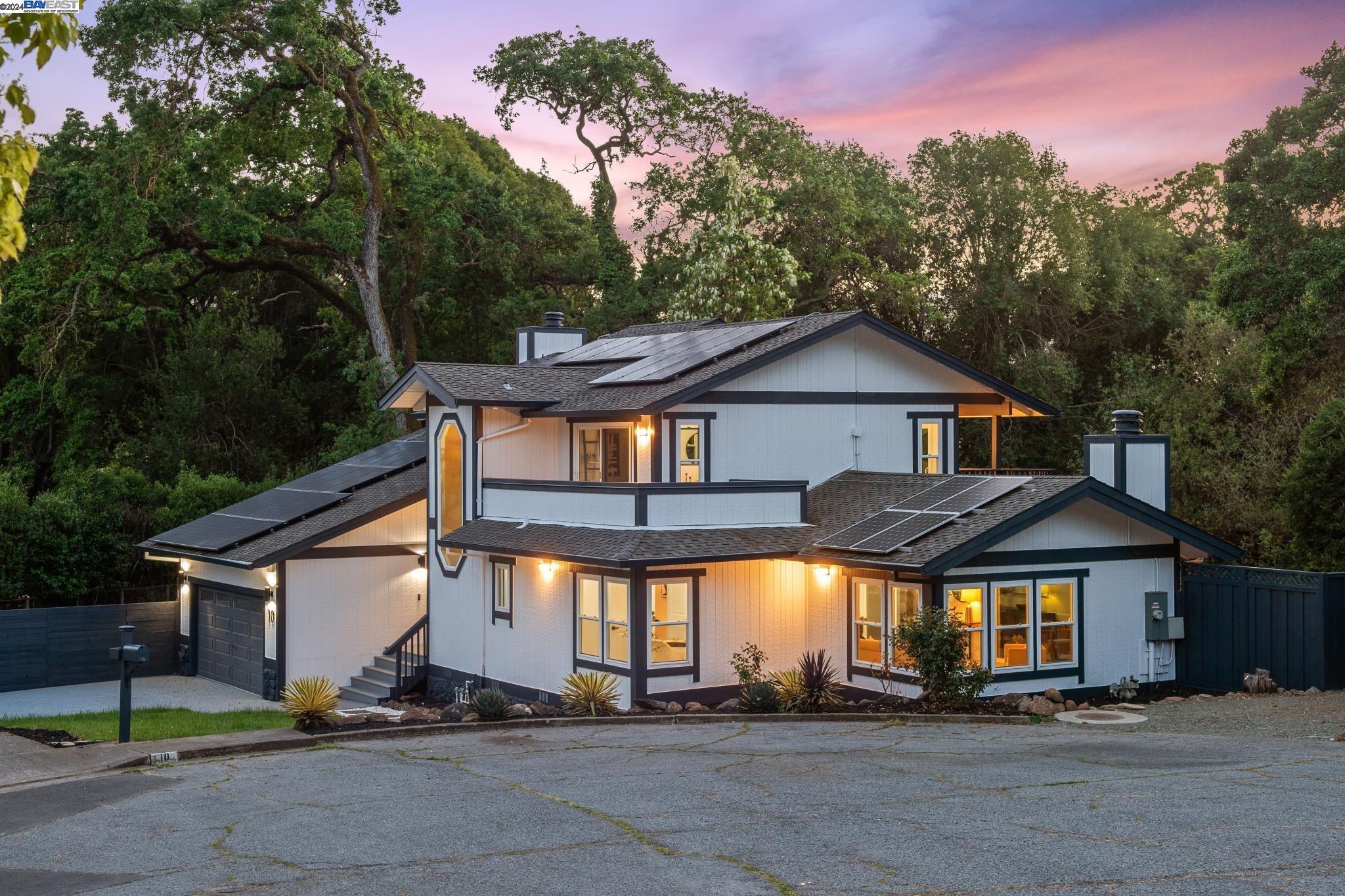 10 Paradise Ct