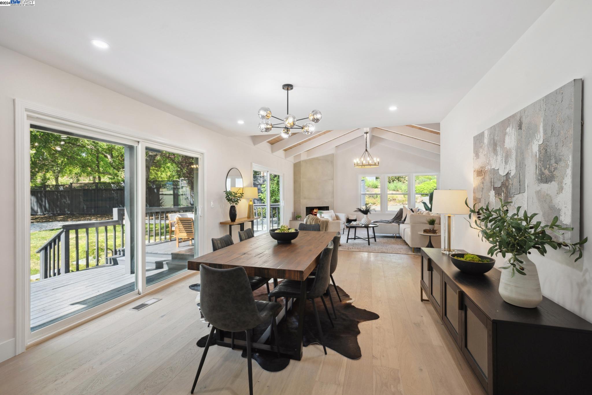 10 Paradise Ct