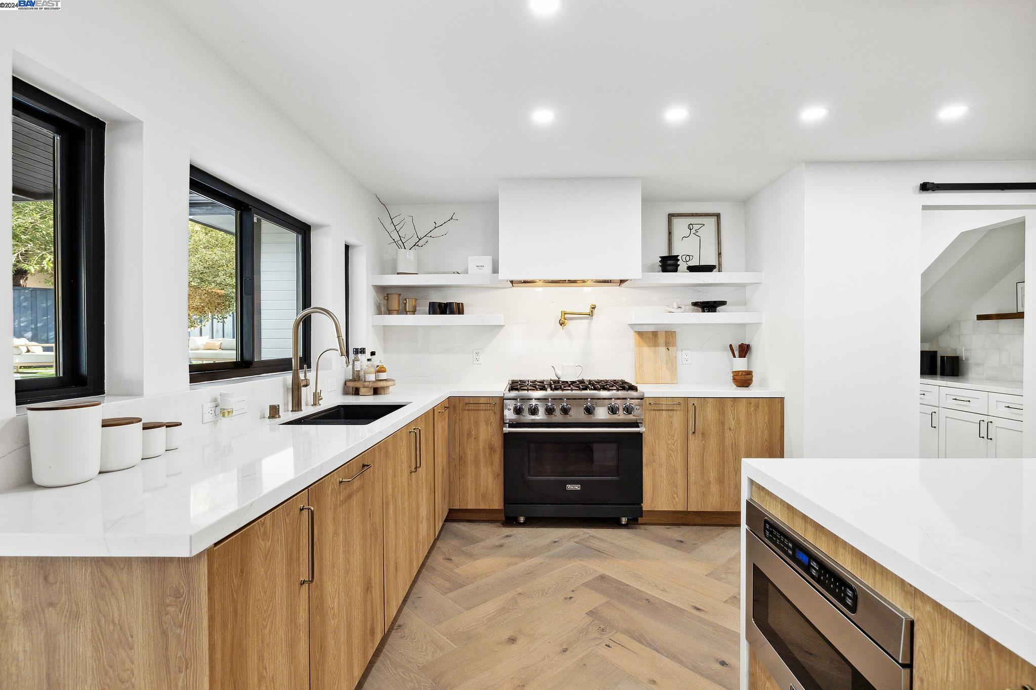 1510 Avenida Nueva