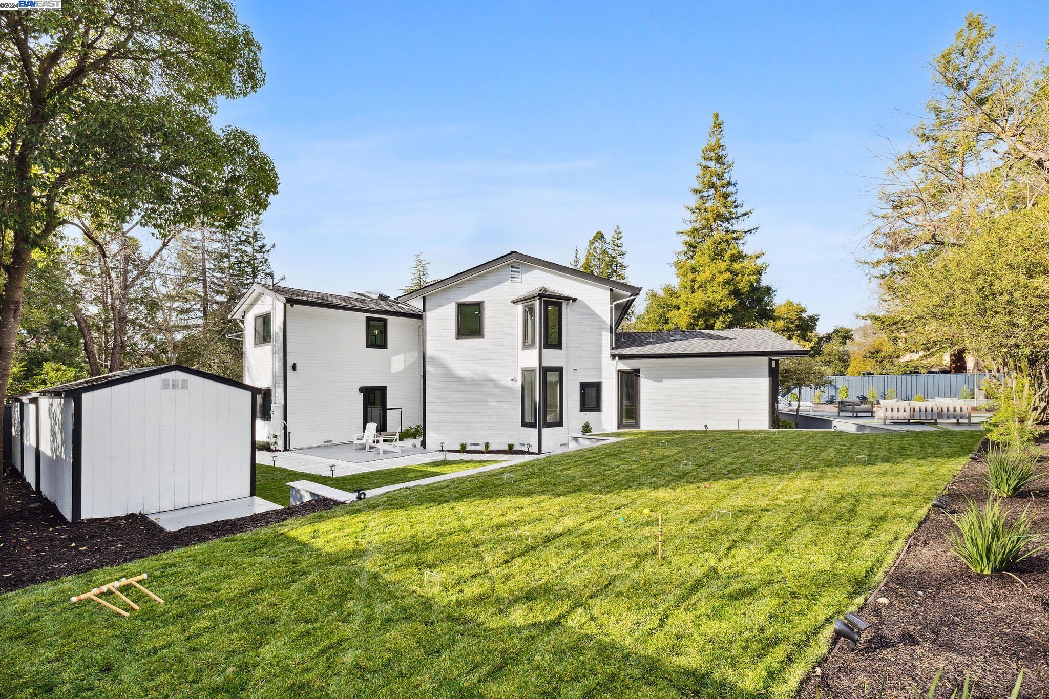 1510 Avenida Nueva