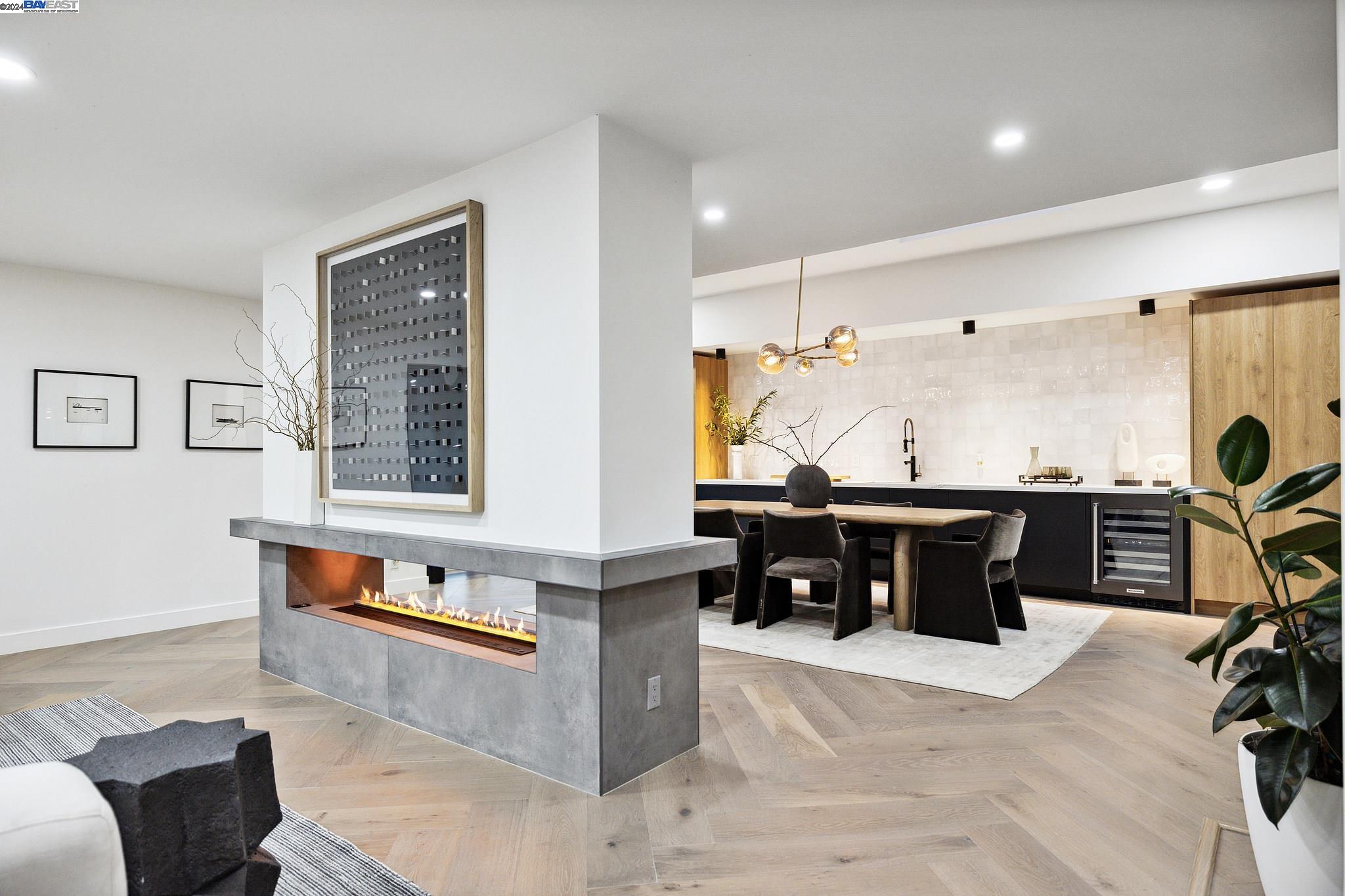 1510 Avenida Nueva