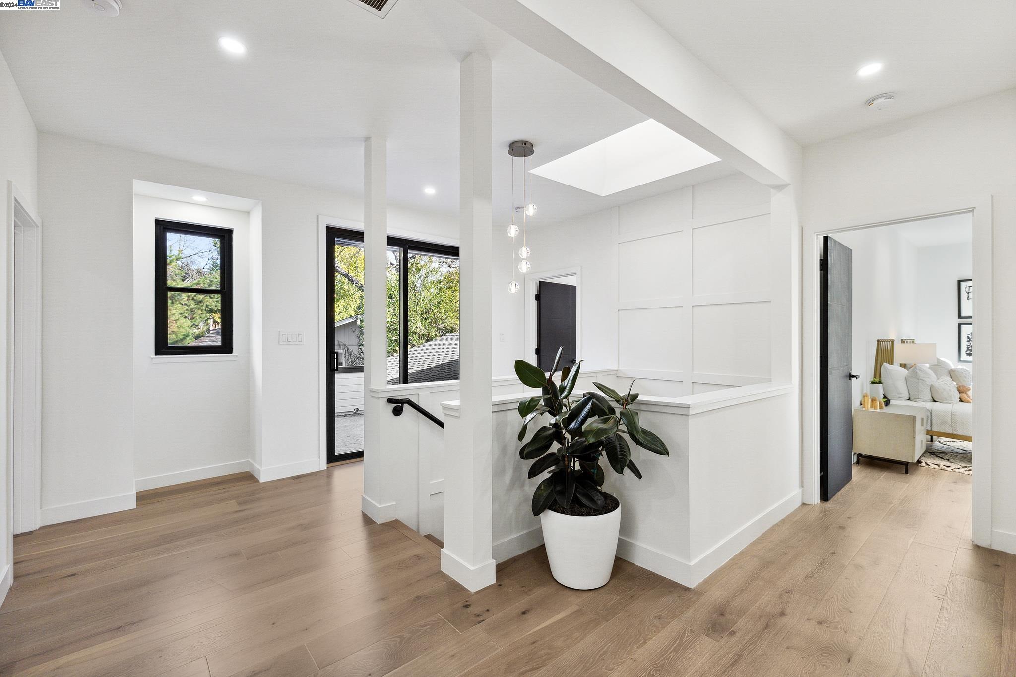 1510 Avenida Nueva