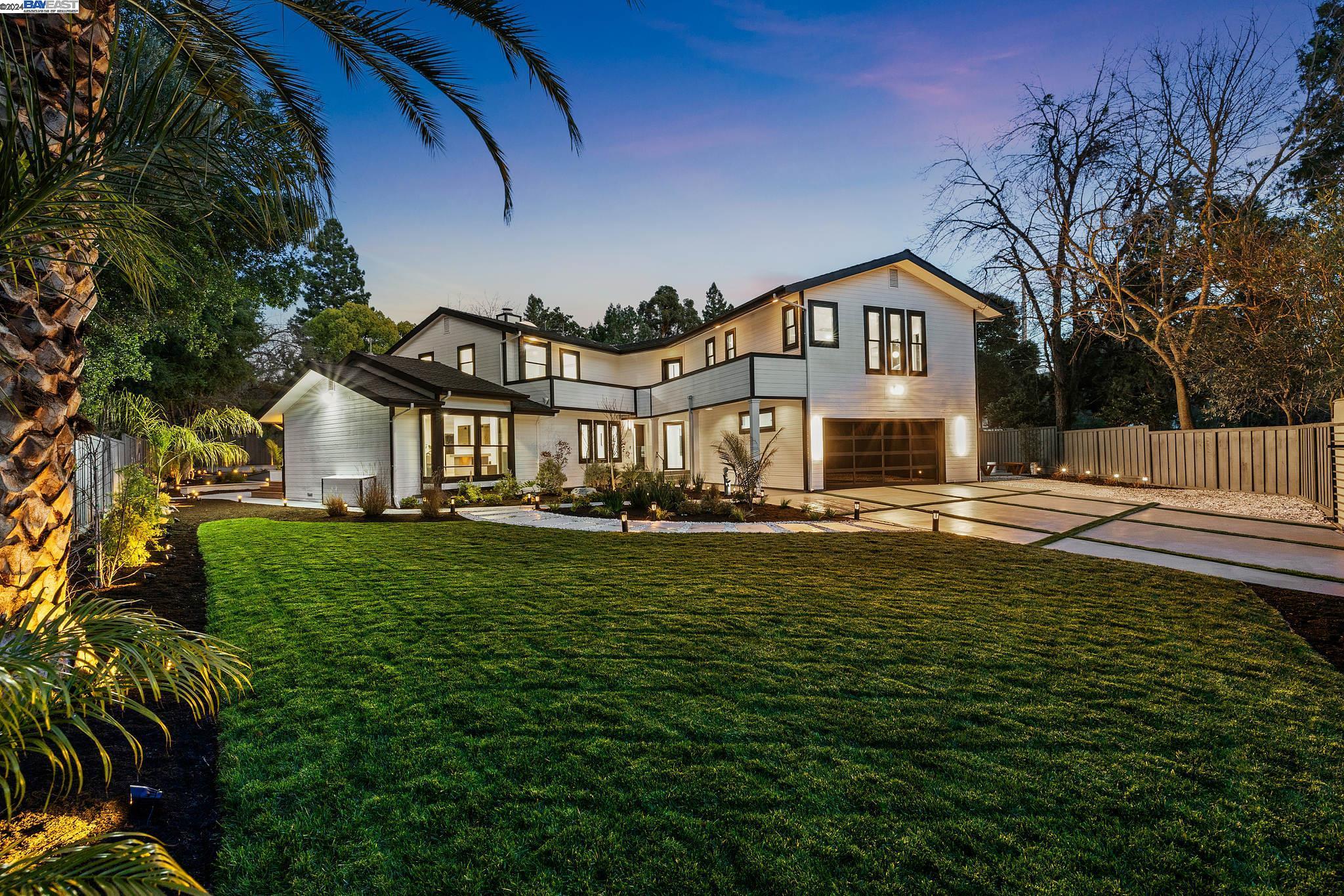 1510 Avenida Nueva