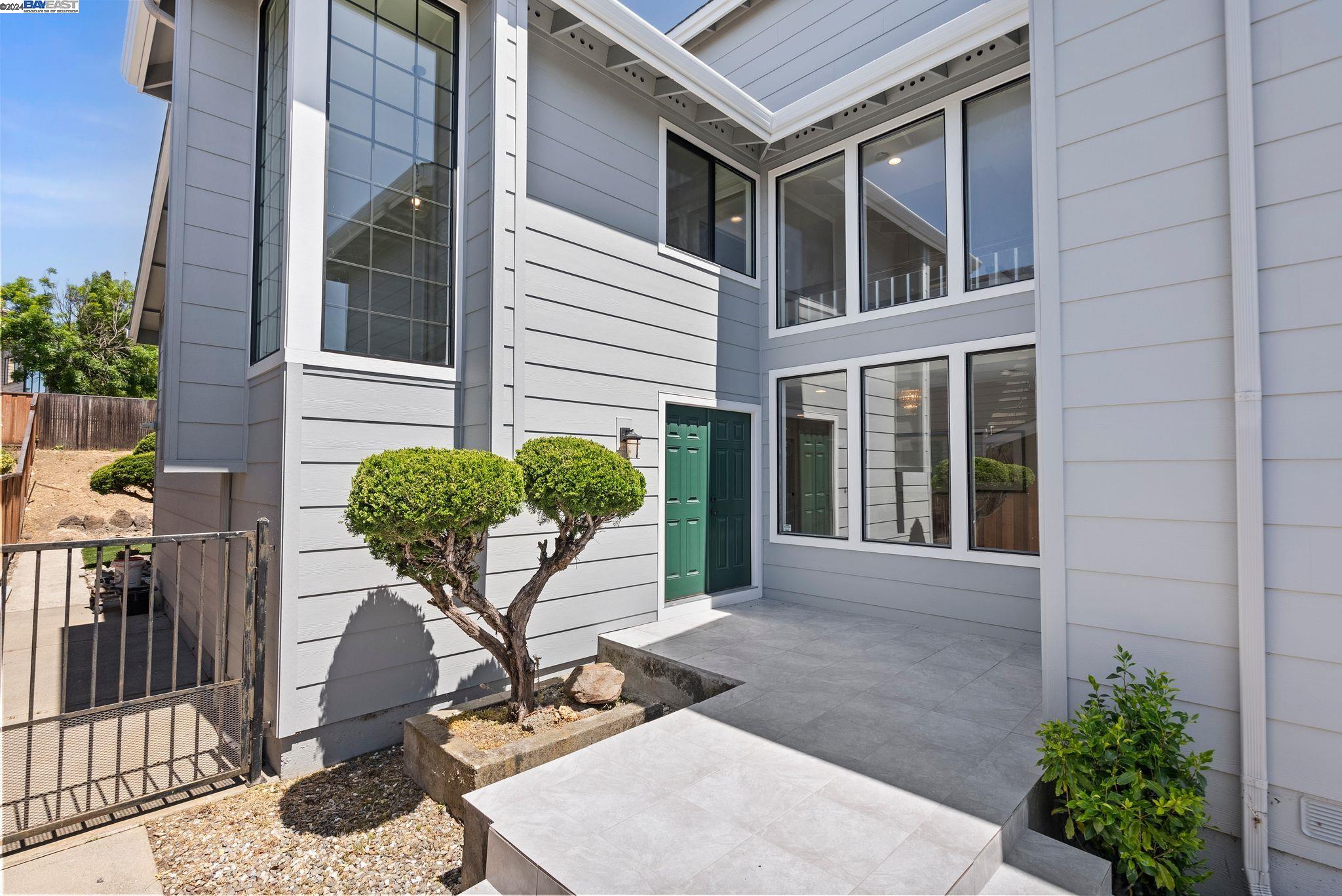 4211 High Knoll Dr