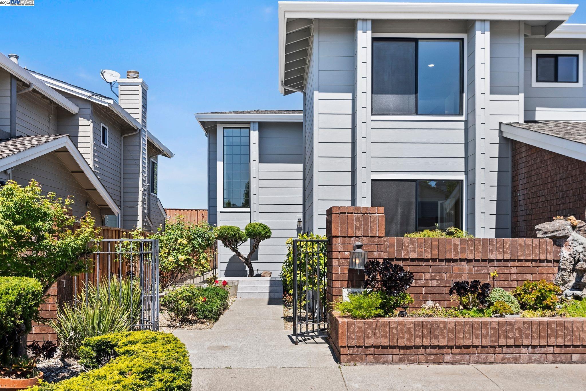 4211 High Knoll Dr