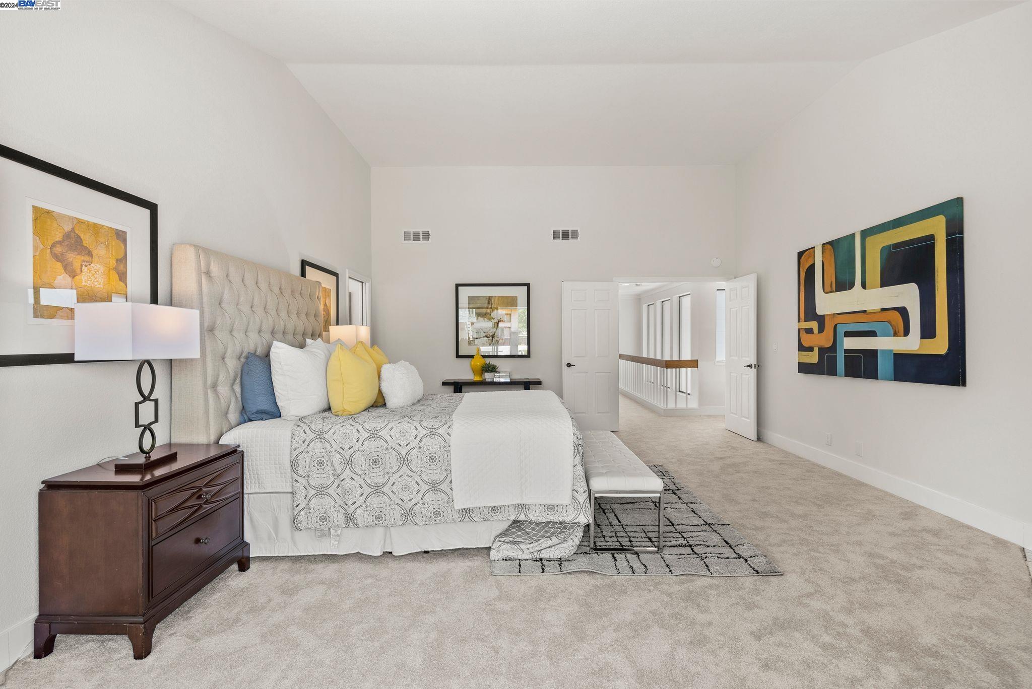 4211 High Knoll Dr