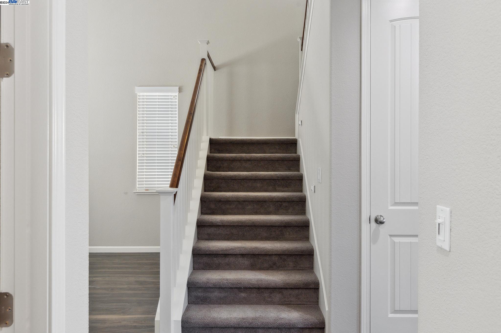 2154 Sweetwater Dr