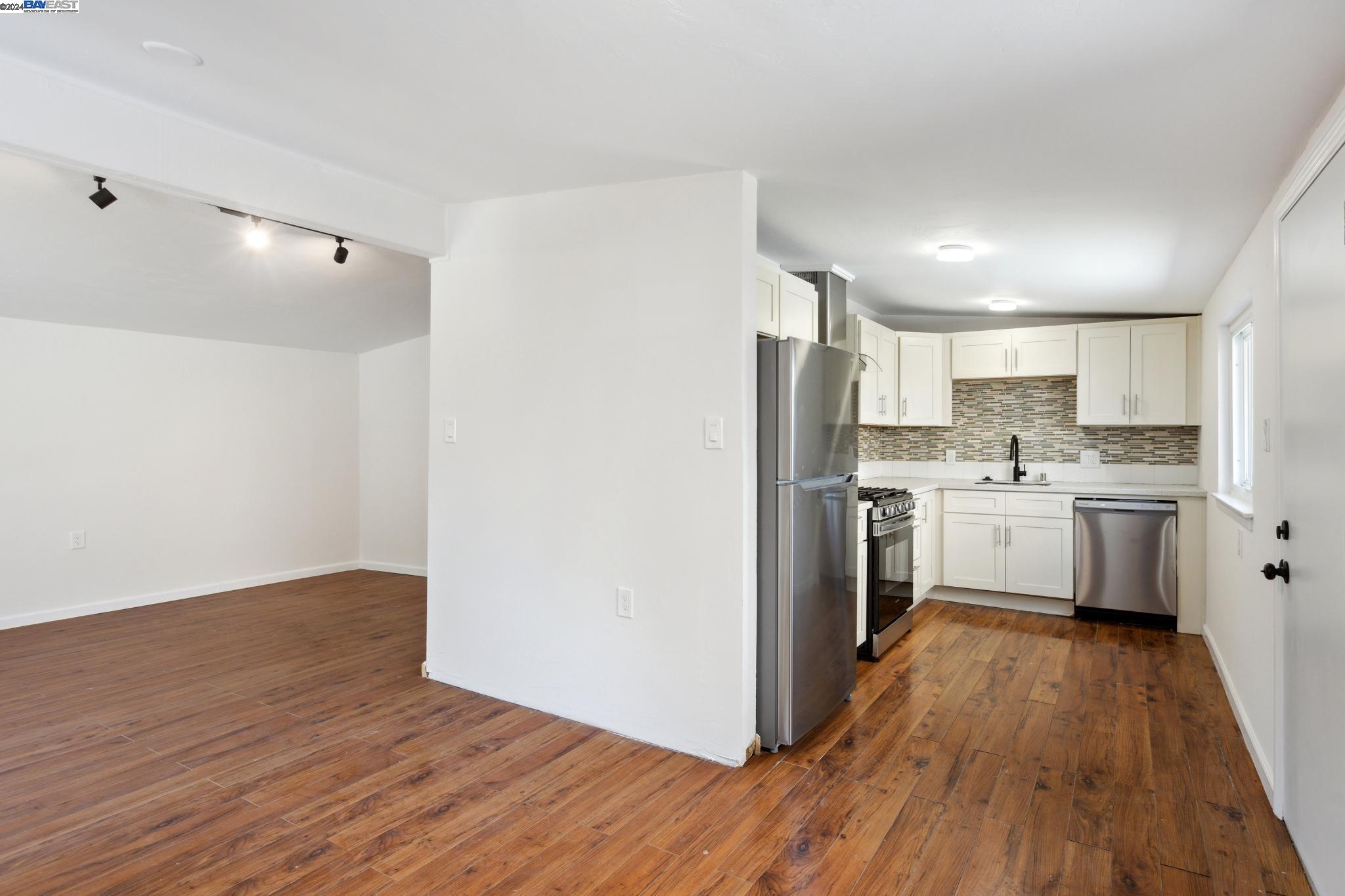 433 Alamo Ave