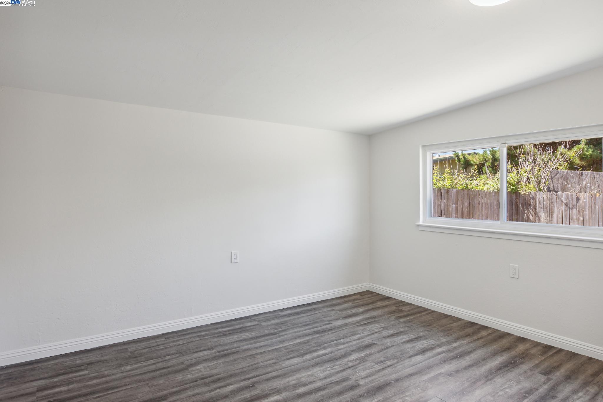 433 Alamo Ave