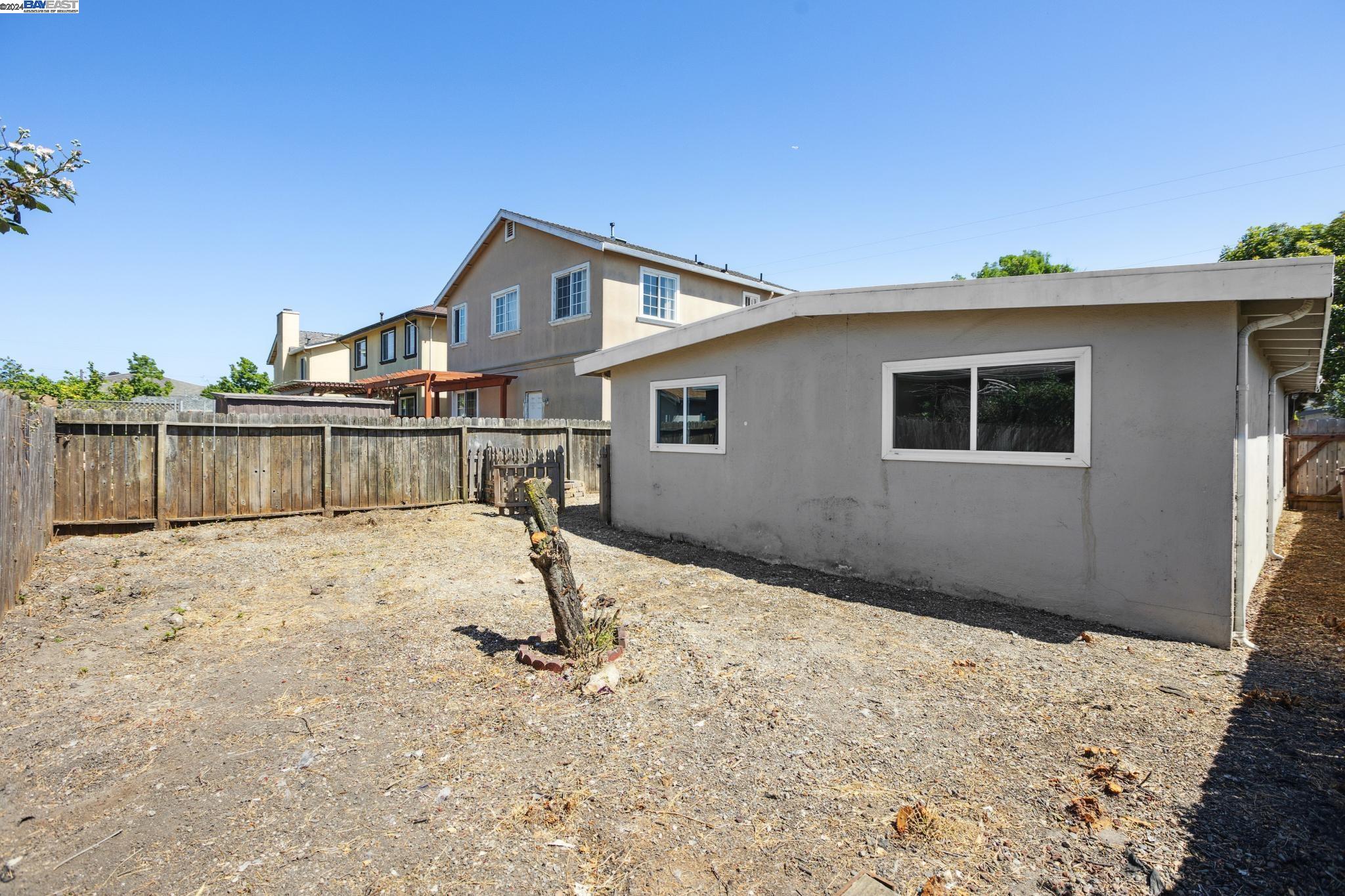 433 Alamo Ave