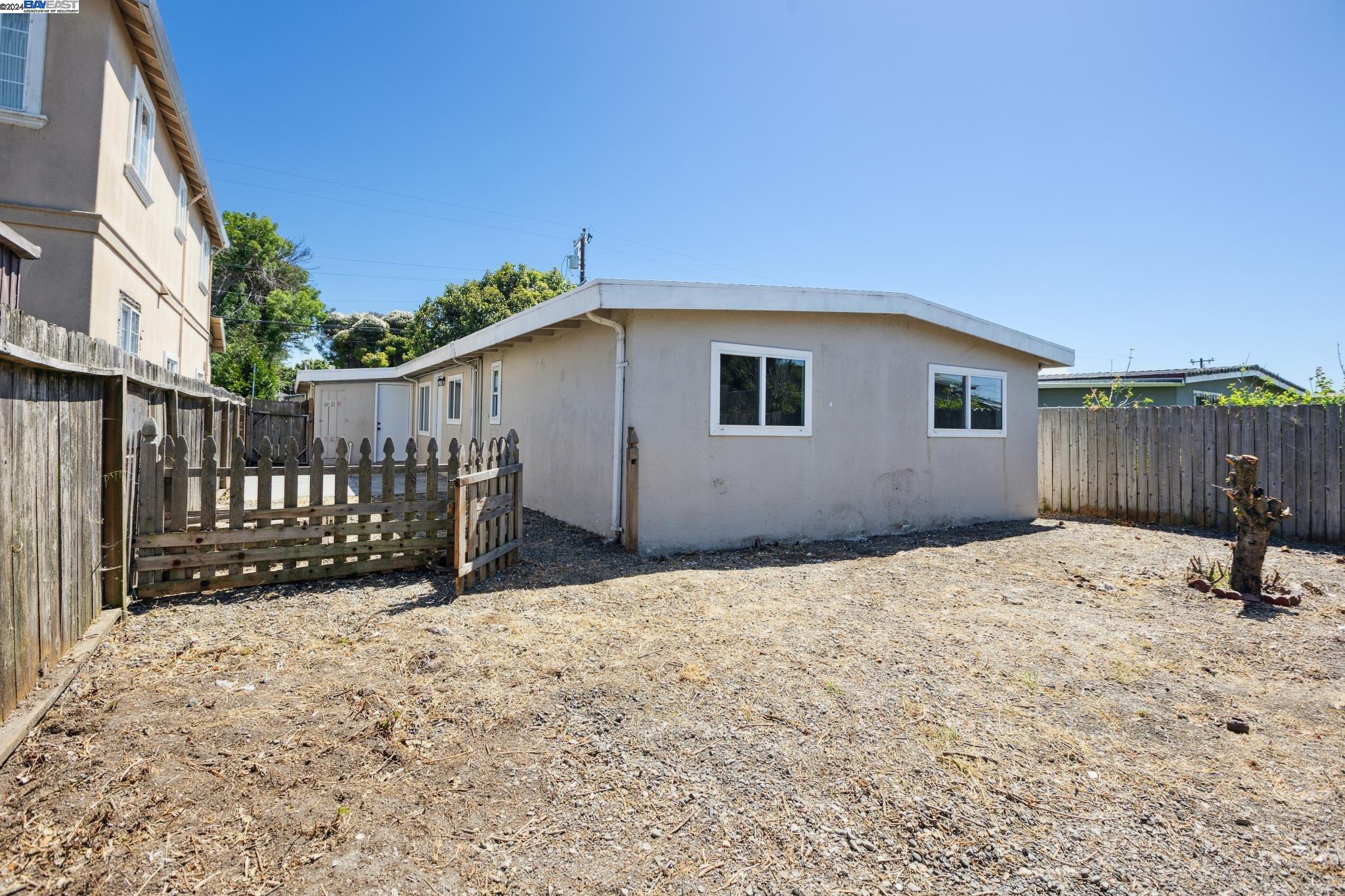 433 Alamo Ave