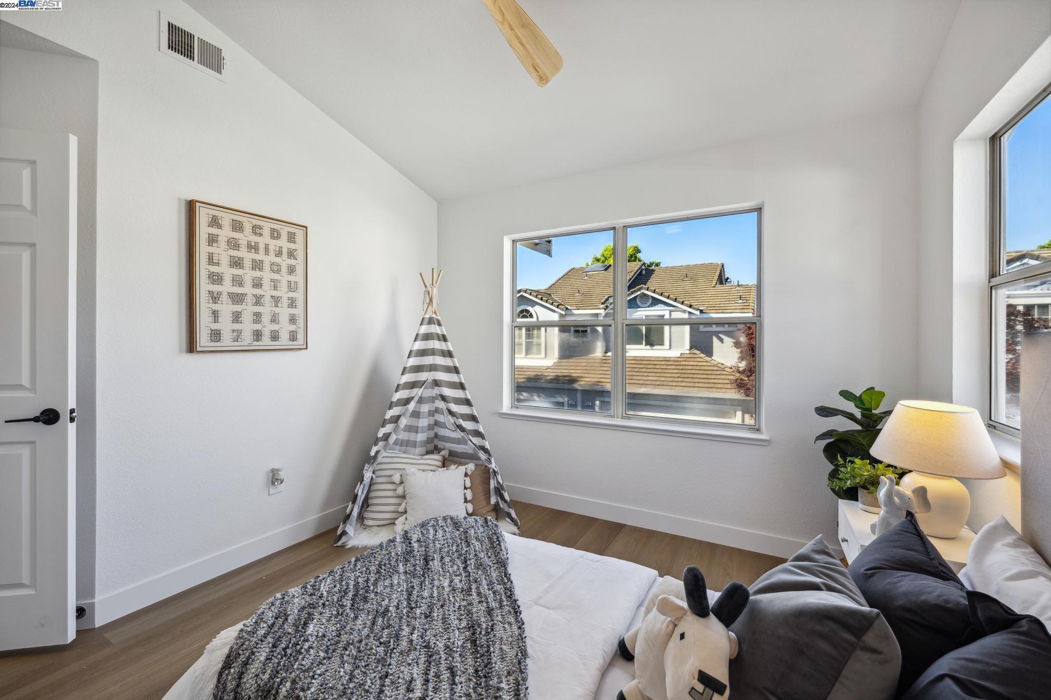222 S Wildwood