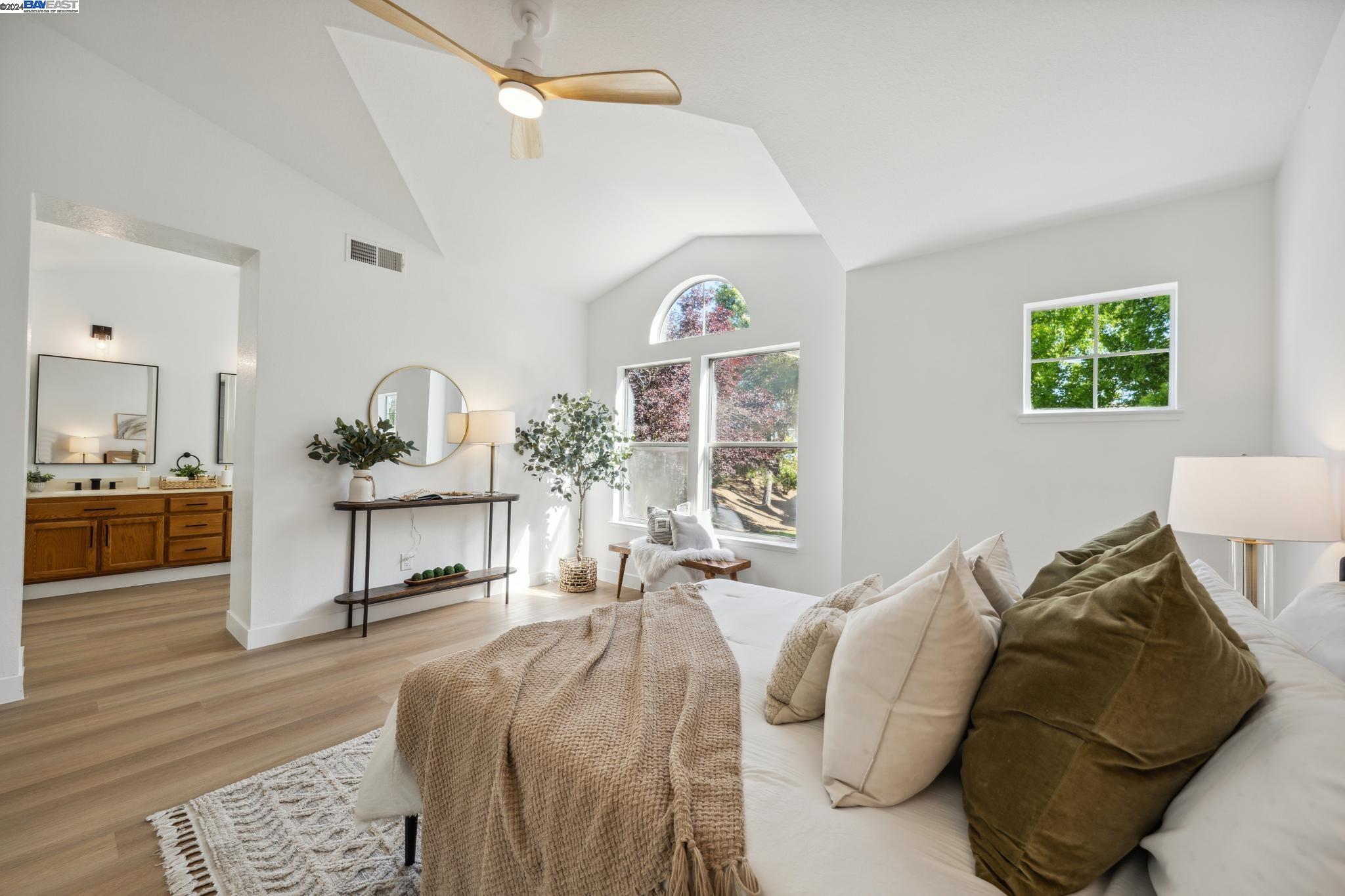 222 S Wildwood
