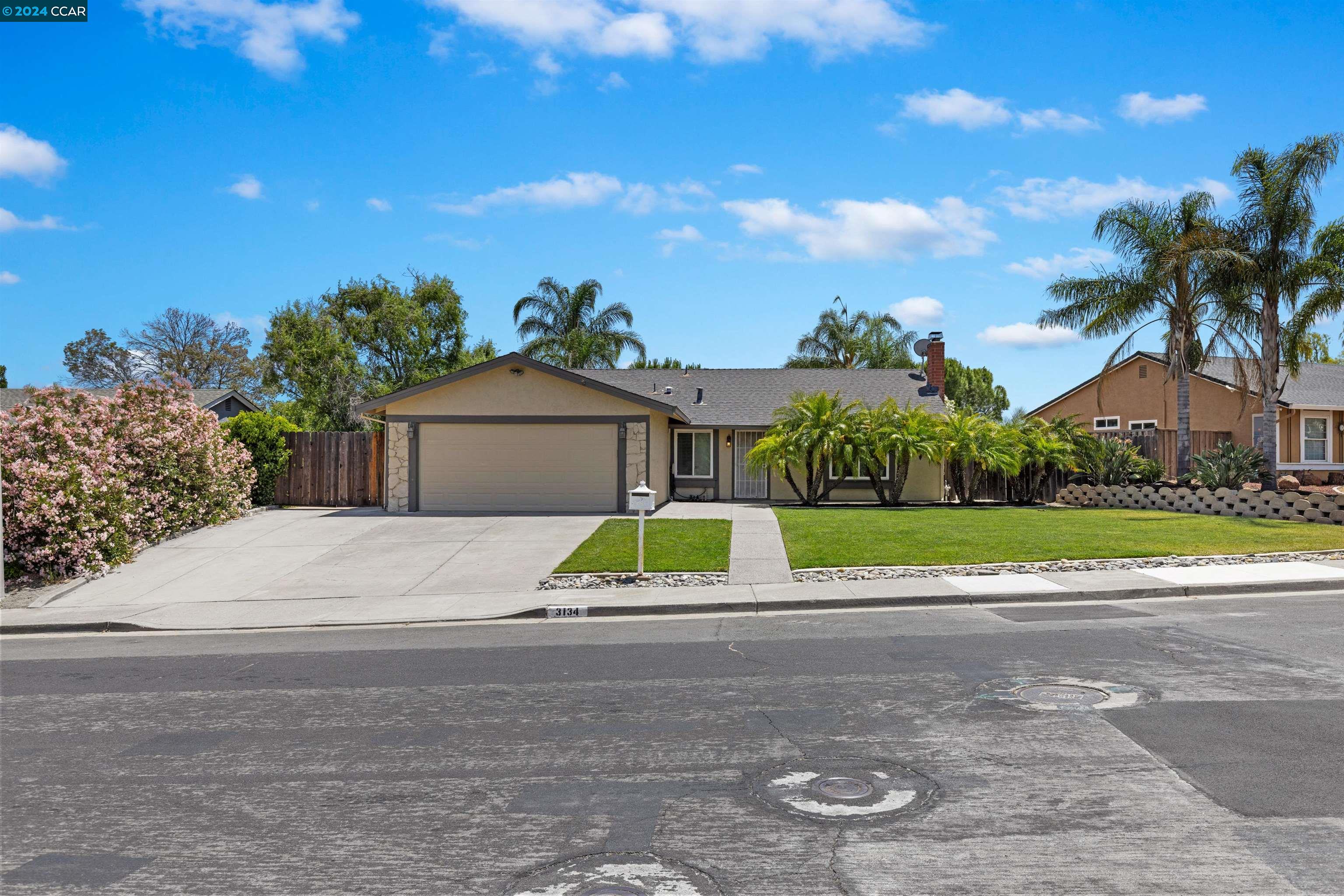 3134 Westbourne Dr