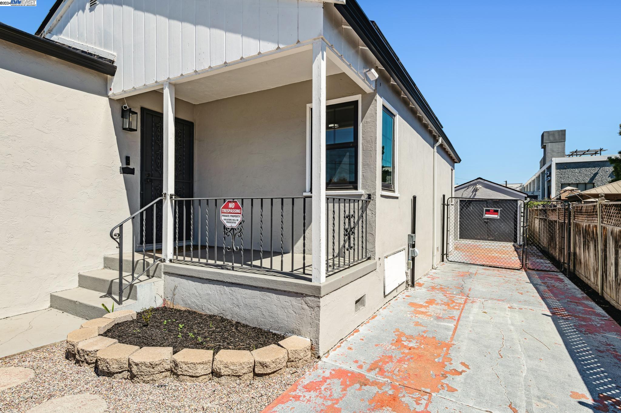 2750 106Th Ave