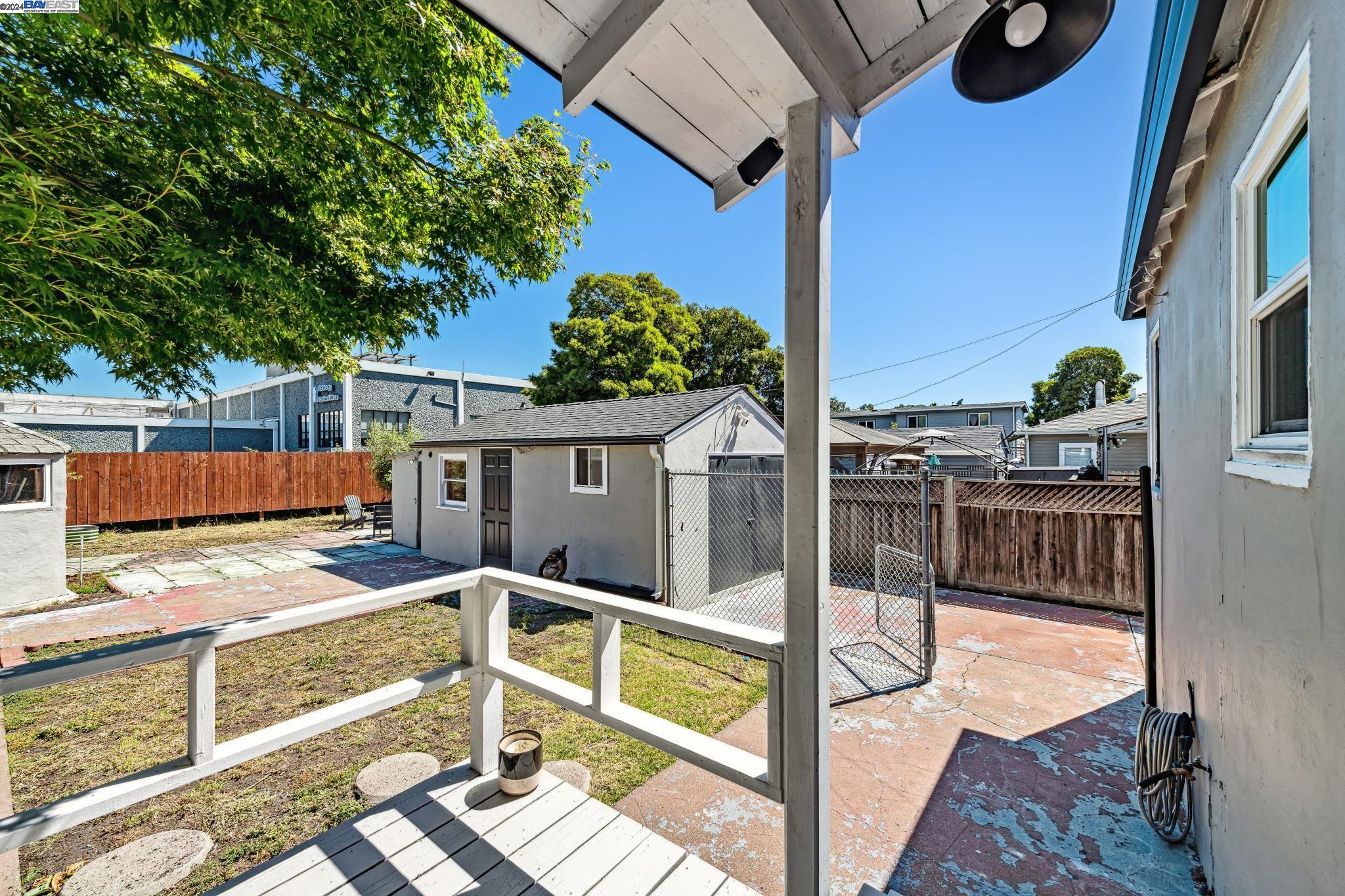 2750 106Th Ave