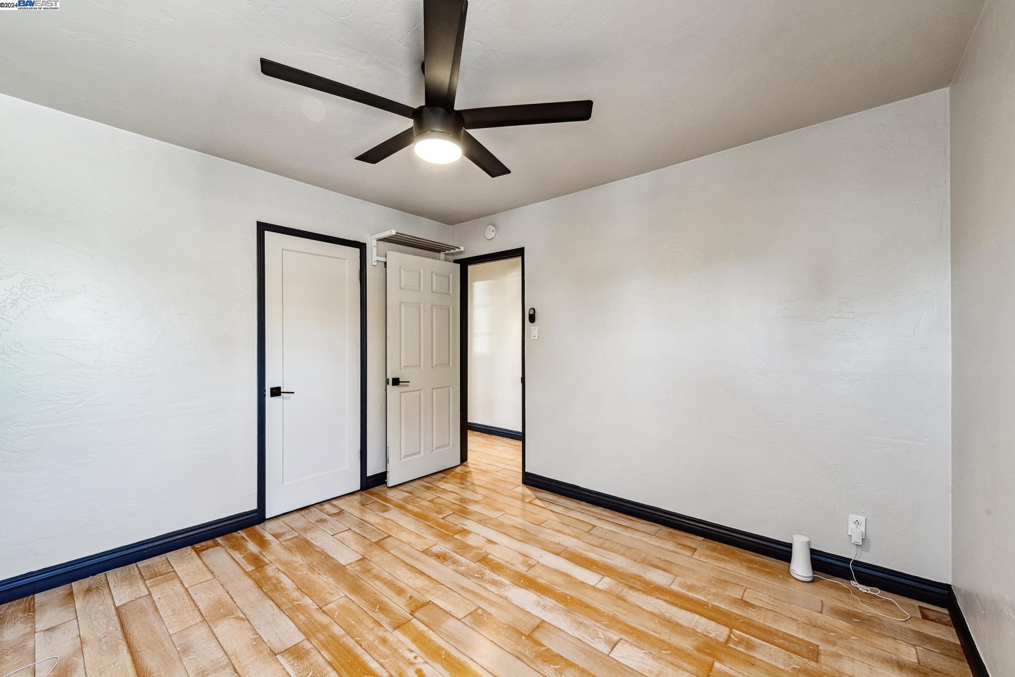 2750 106Th Ave