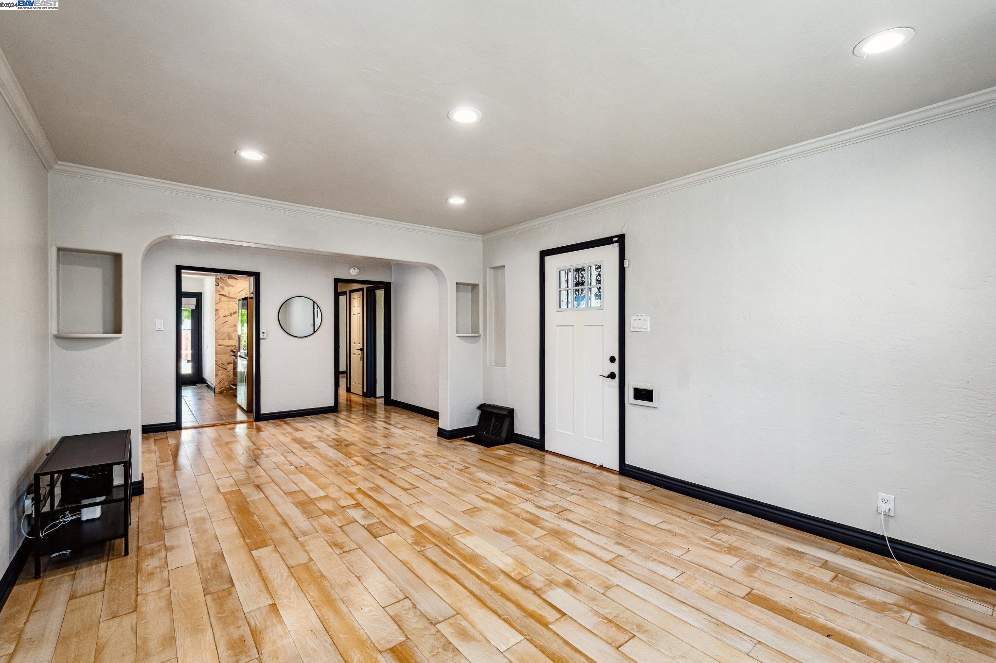 2750 106Th Ave