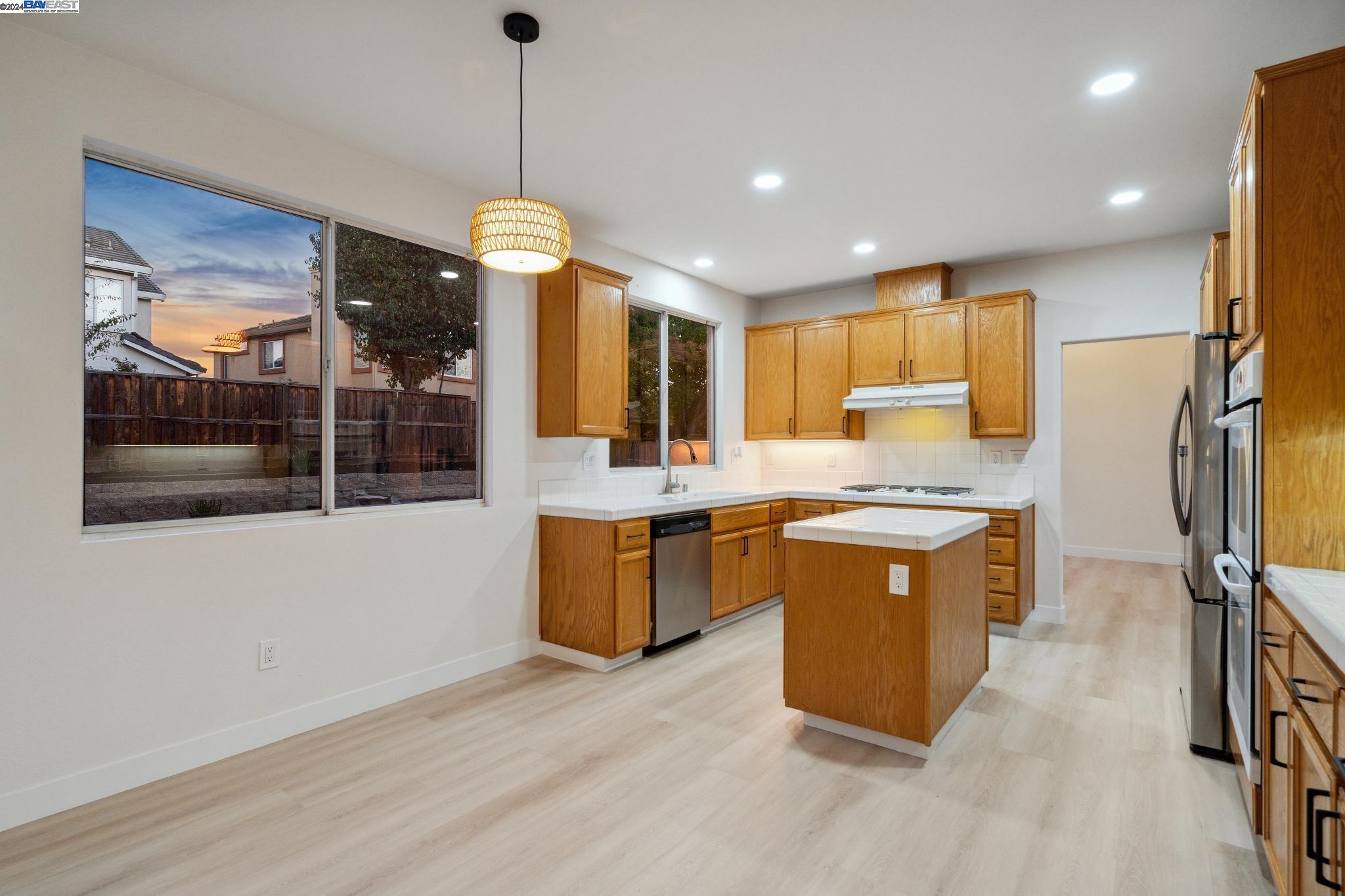 2119 Aspen Way