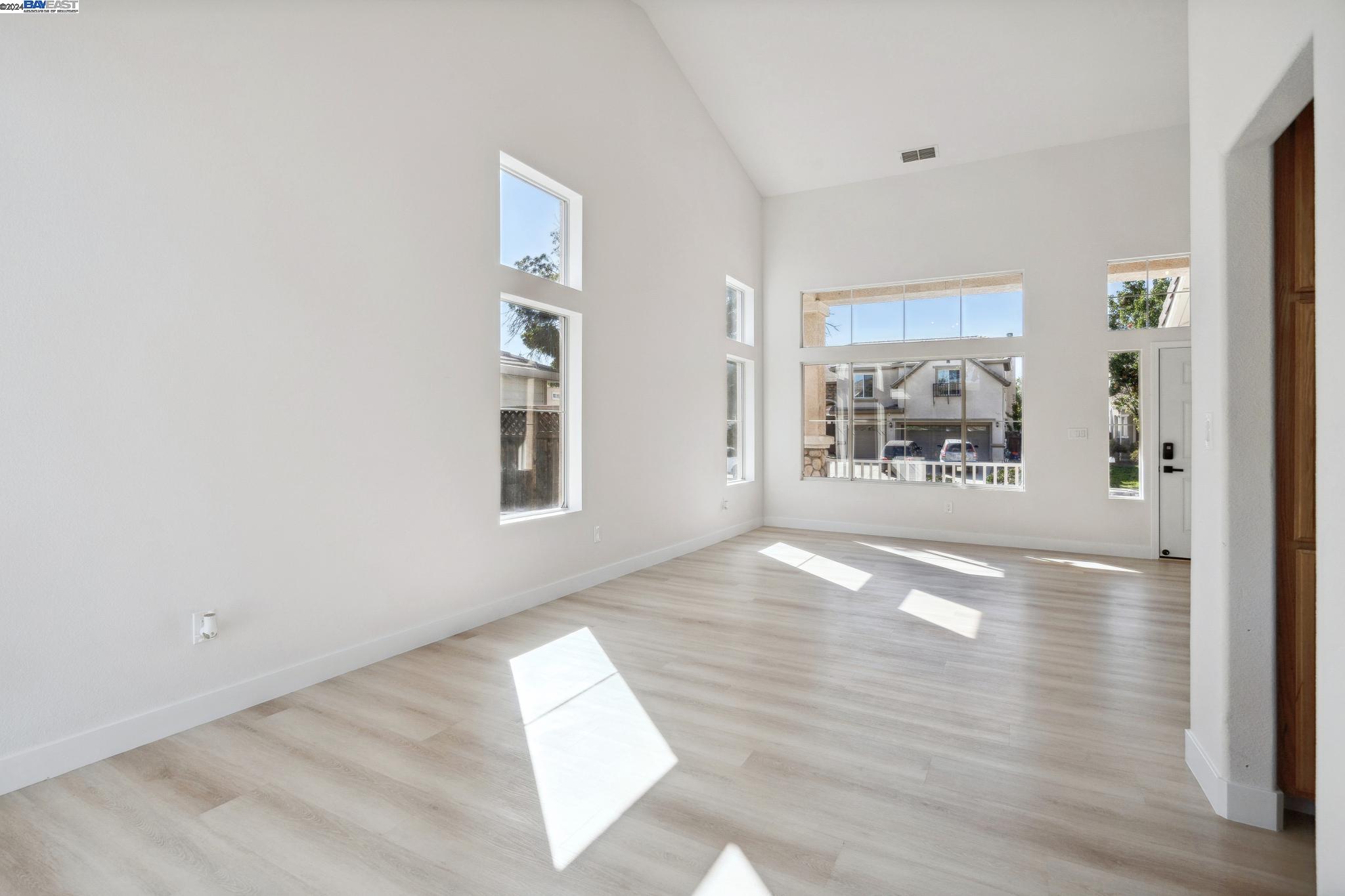2119 Aspen Way