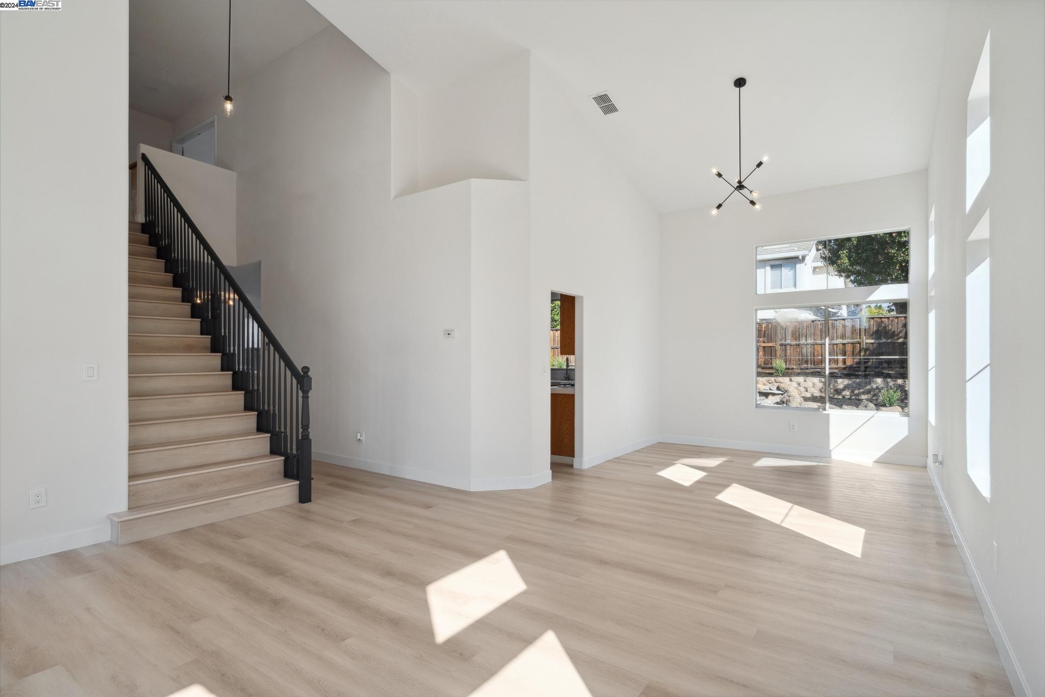 2119 Aspen Way