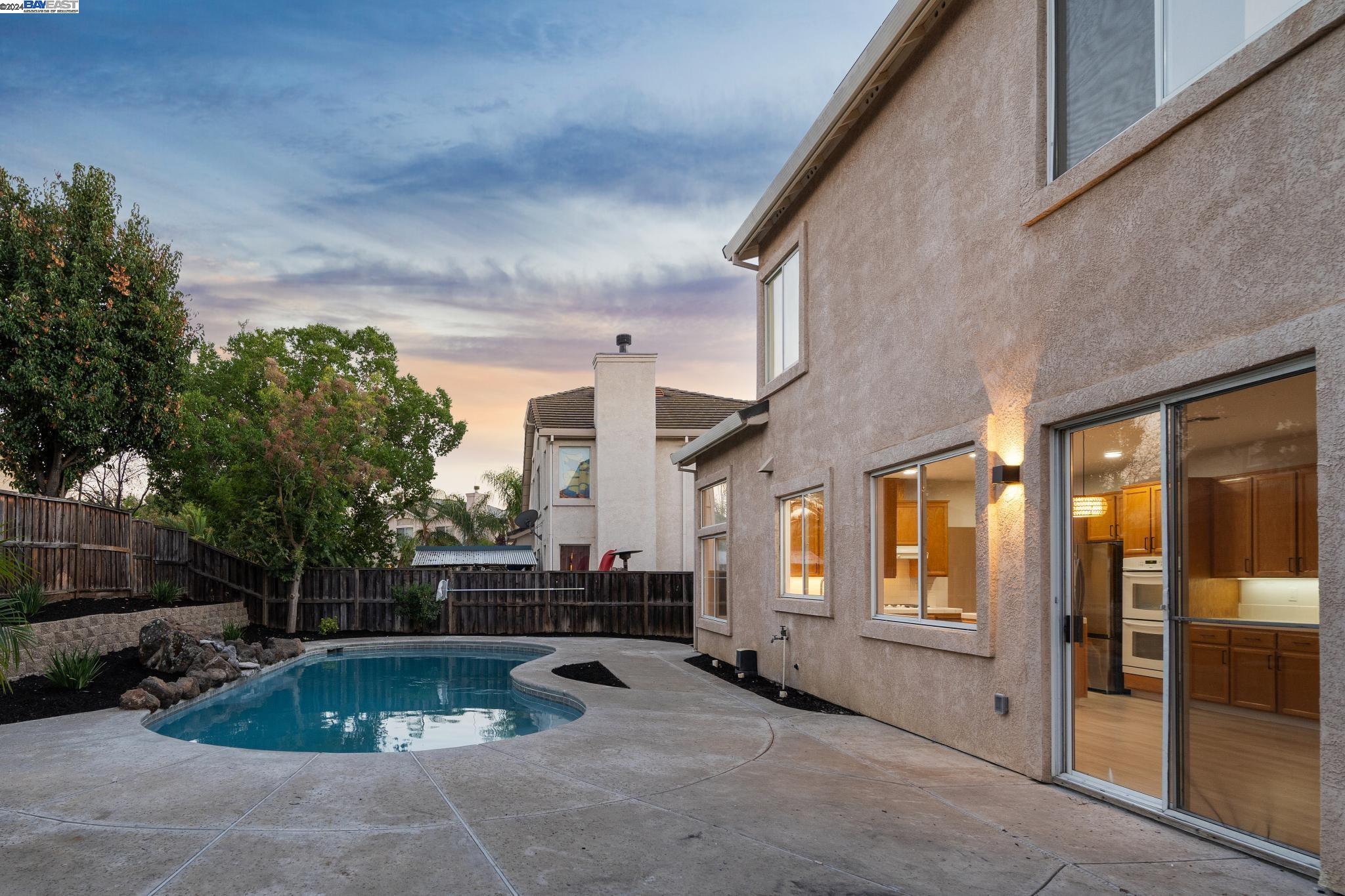 2119 Aspen Way