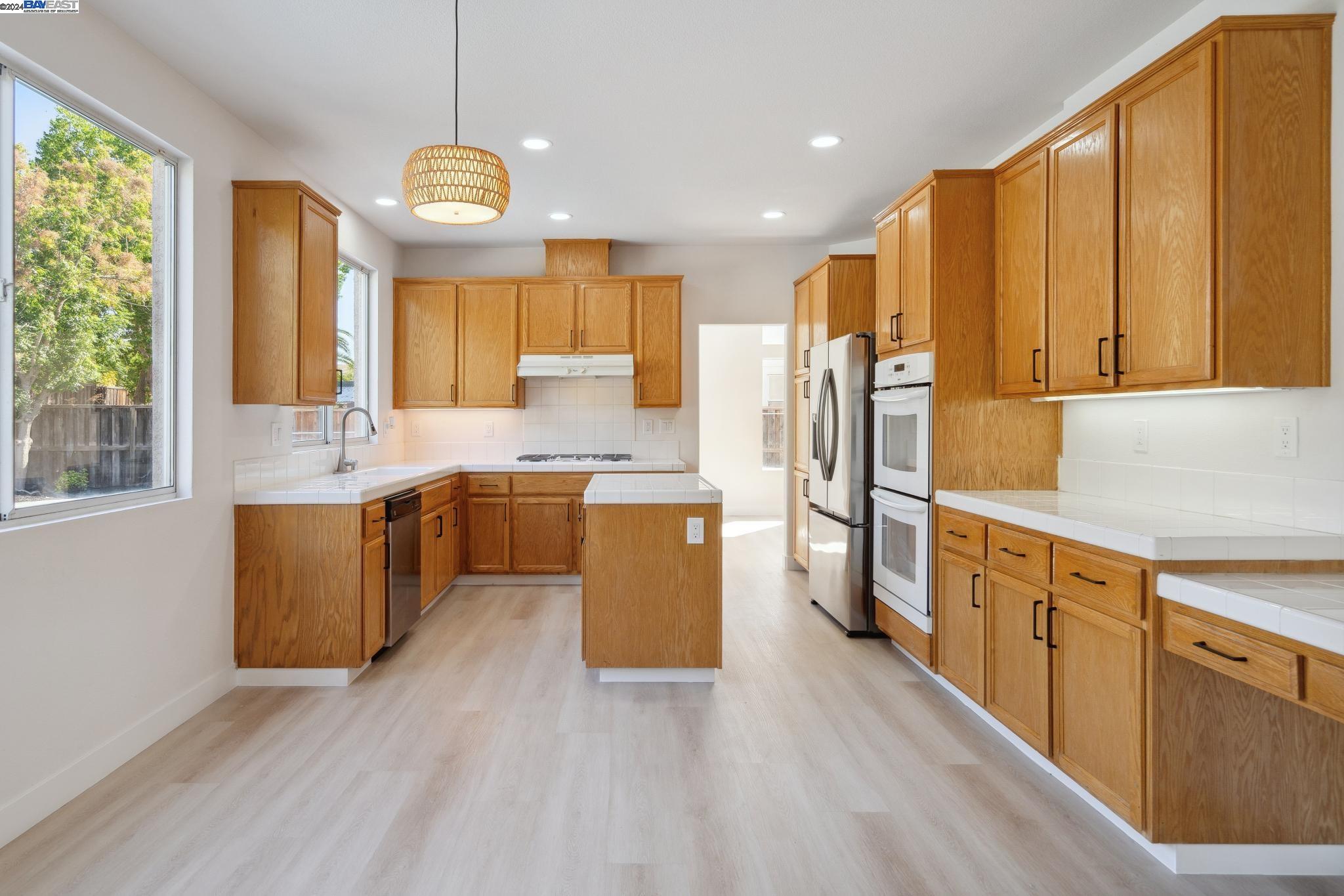 2119 Aspen Way
