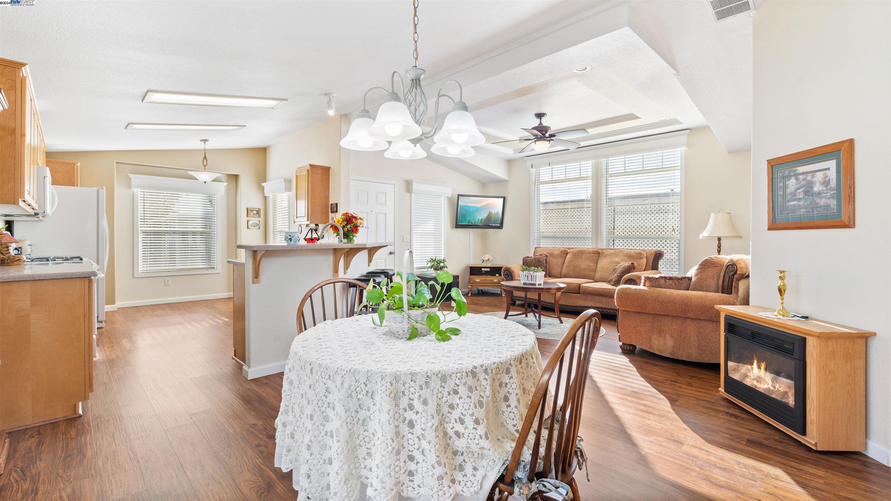 3660 Walnut Blvd # 30