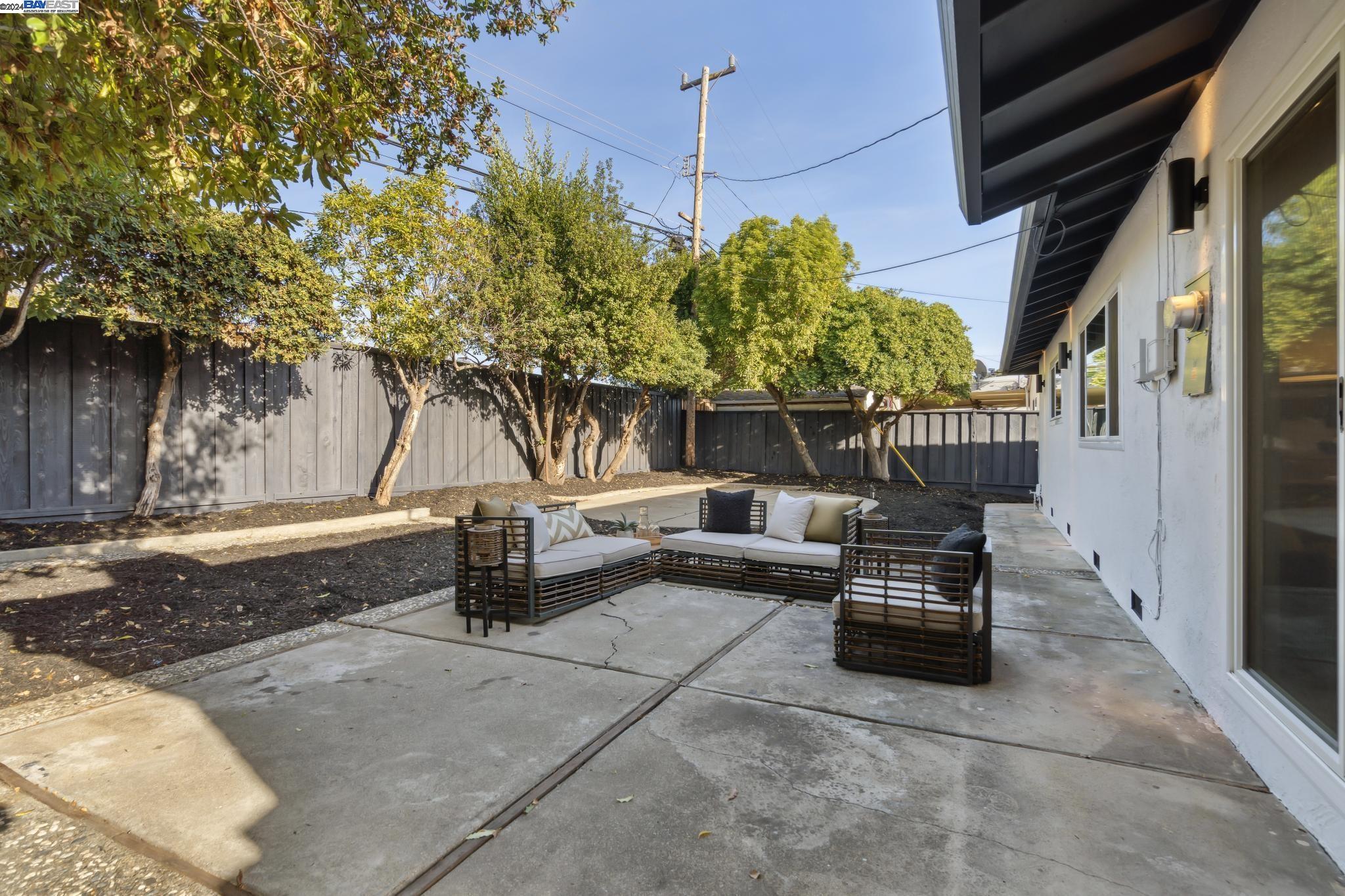 35256 Lucia St