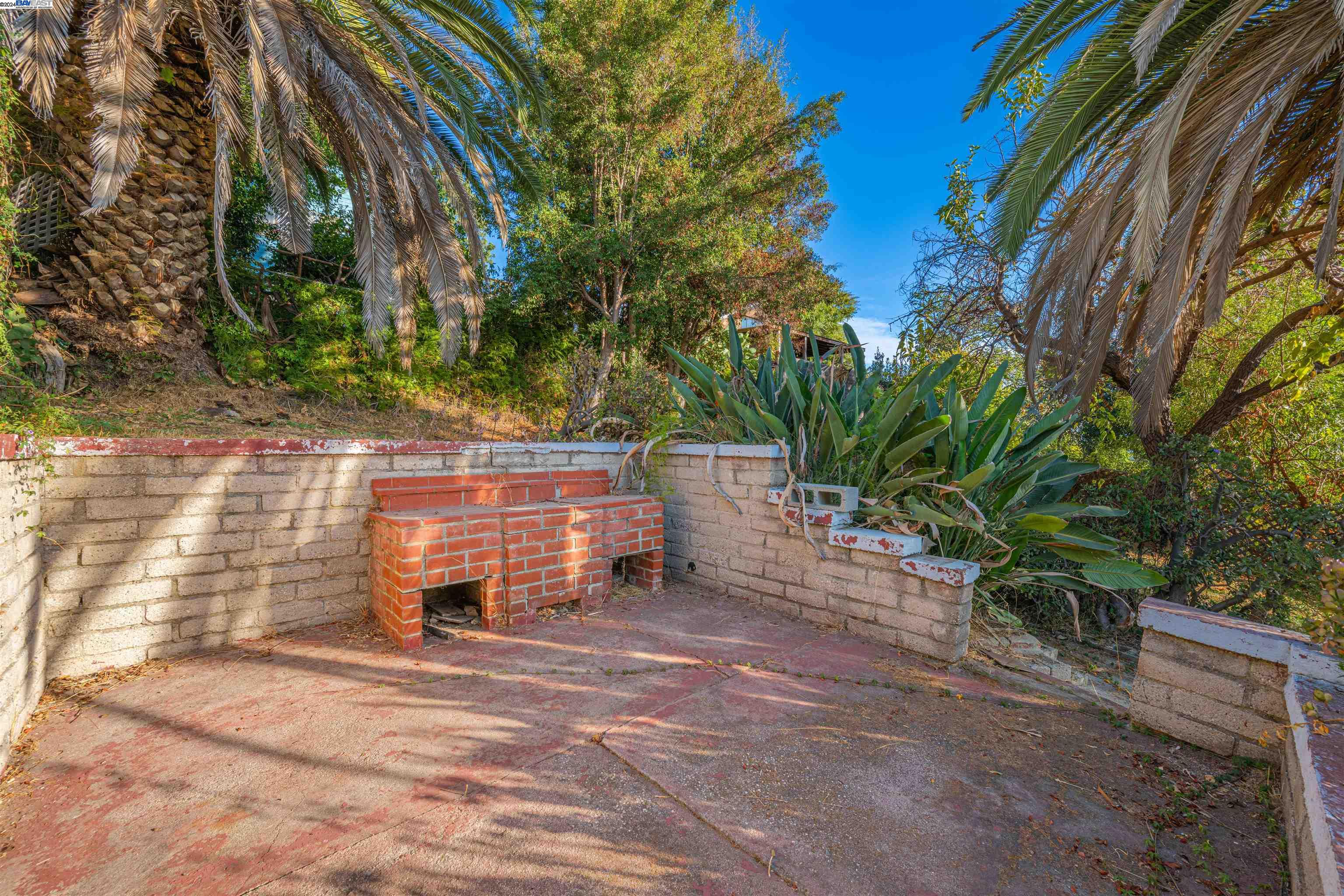 1508 N Avenue 56