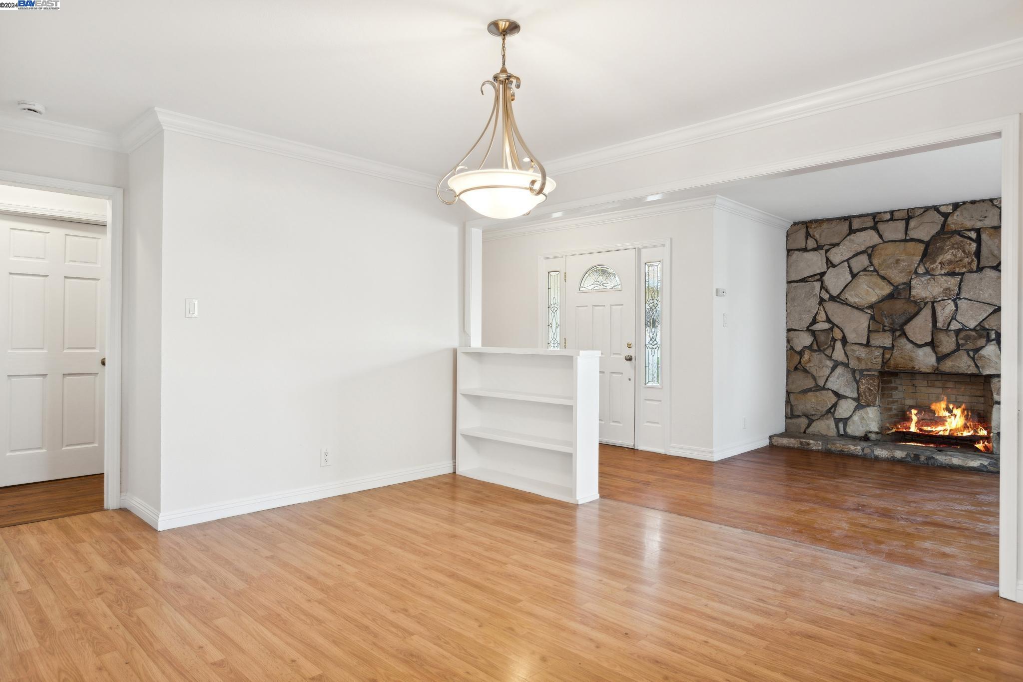 1013 Saint Frances Dr