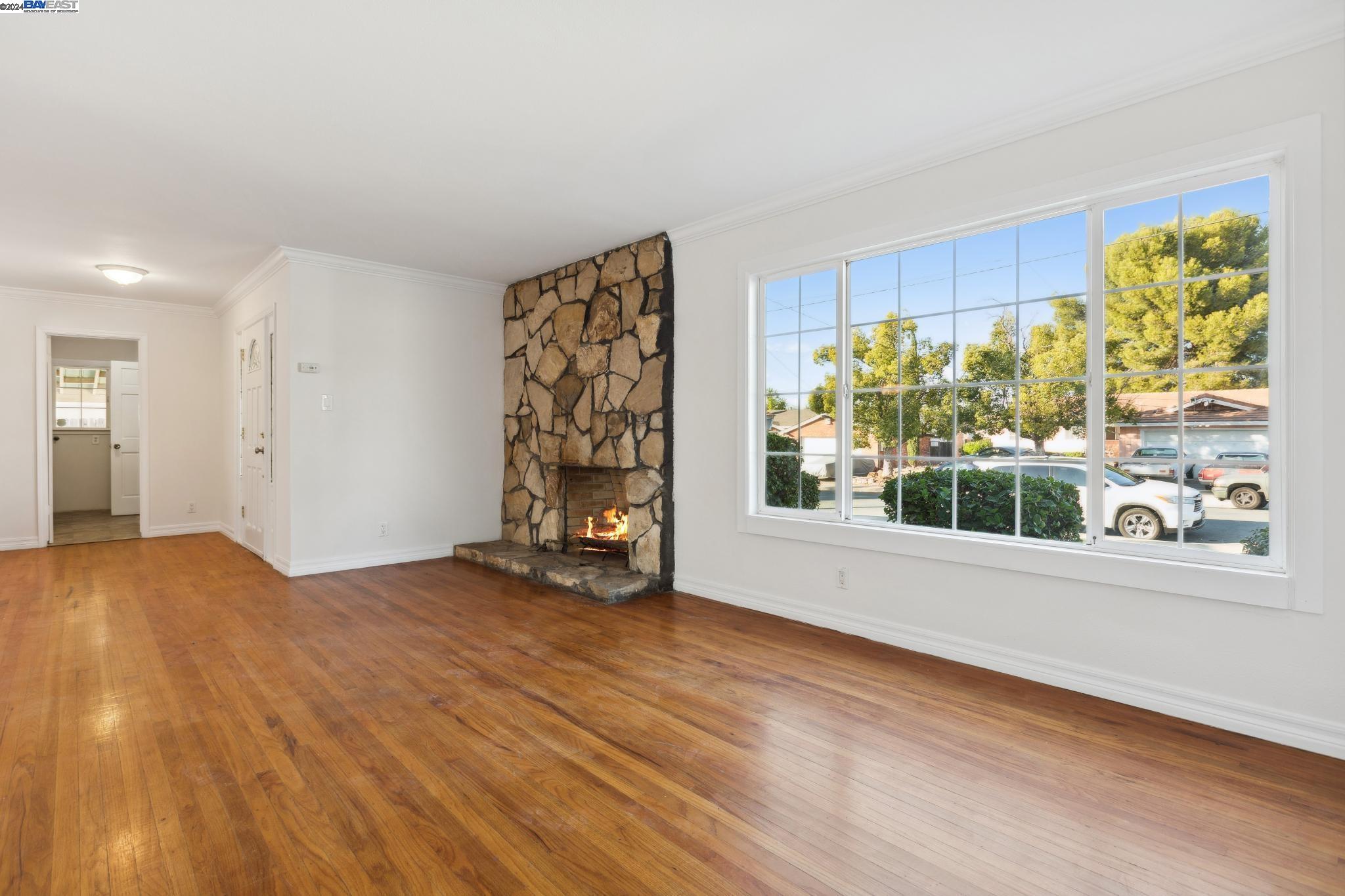 1013 Saint Frances Dr