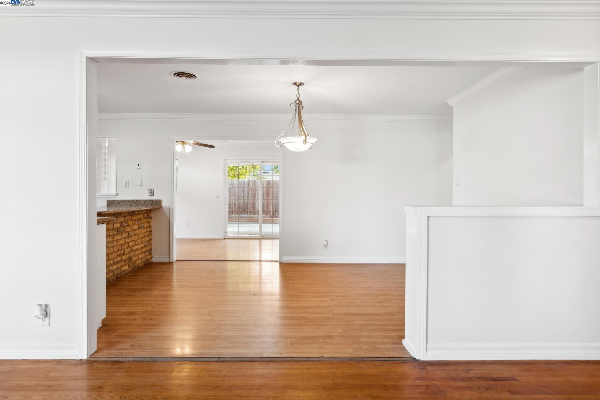1013 Saint Frances Dr