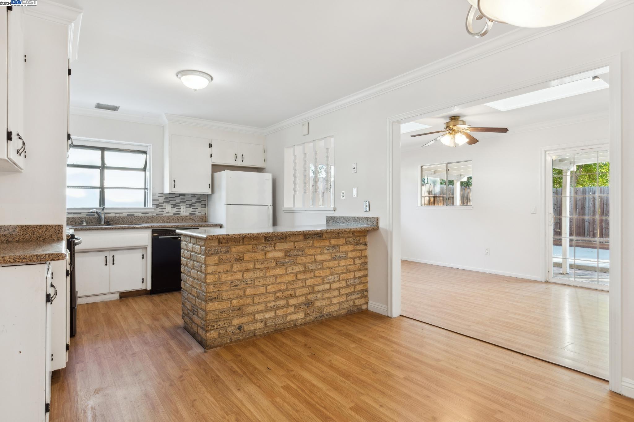 1013 Saint Frances Dr