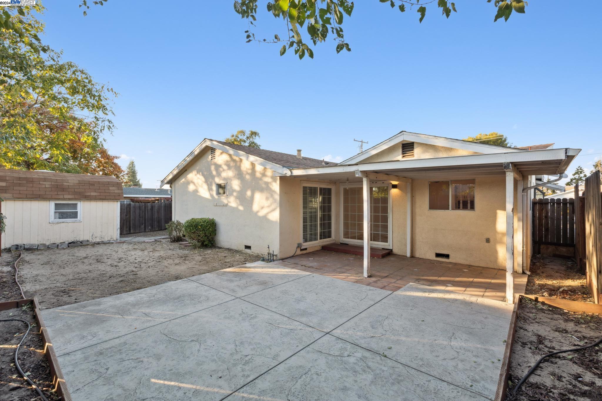 1013 Saint Frances Dr