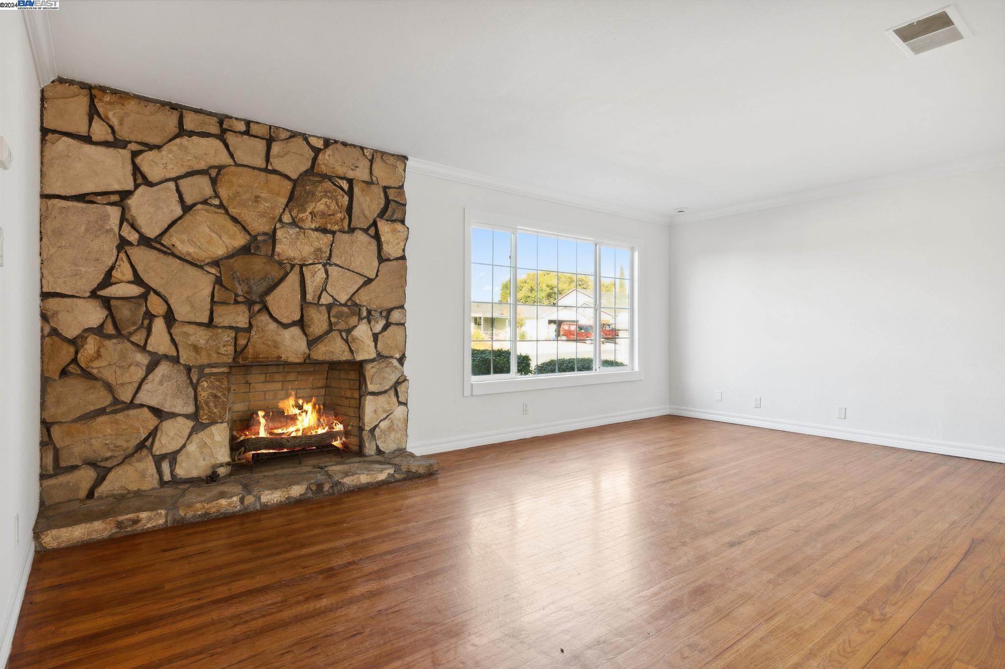 1013 Saint Frances Dr