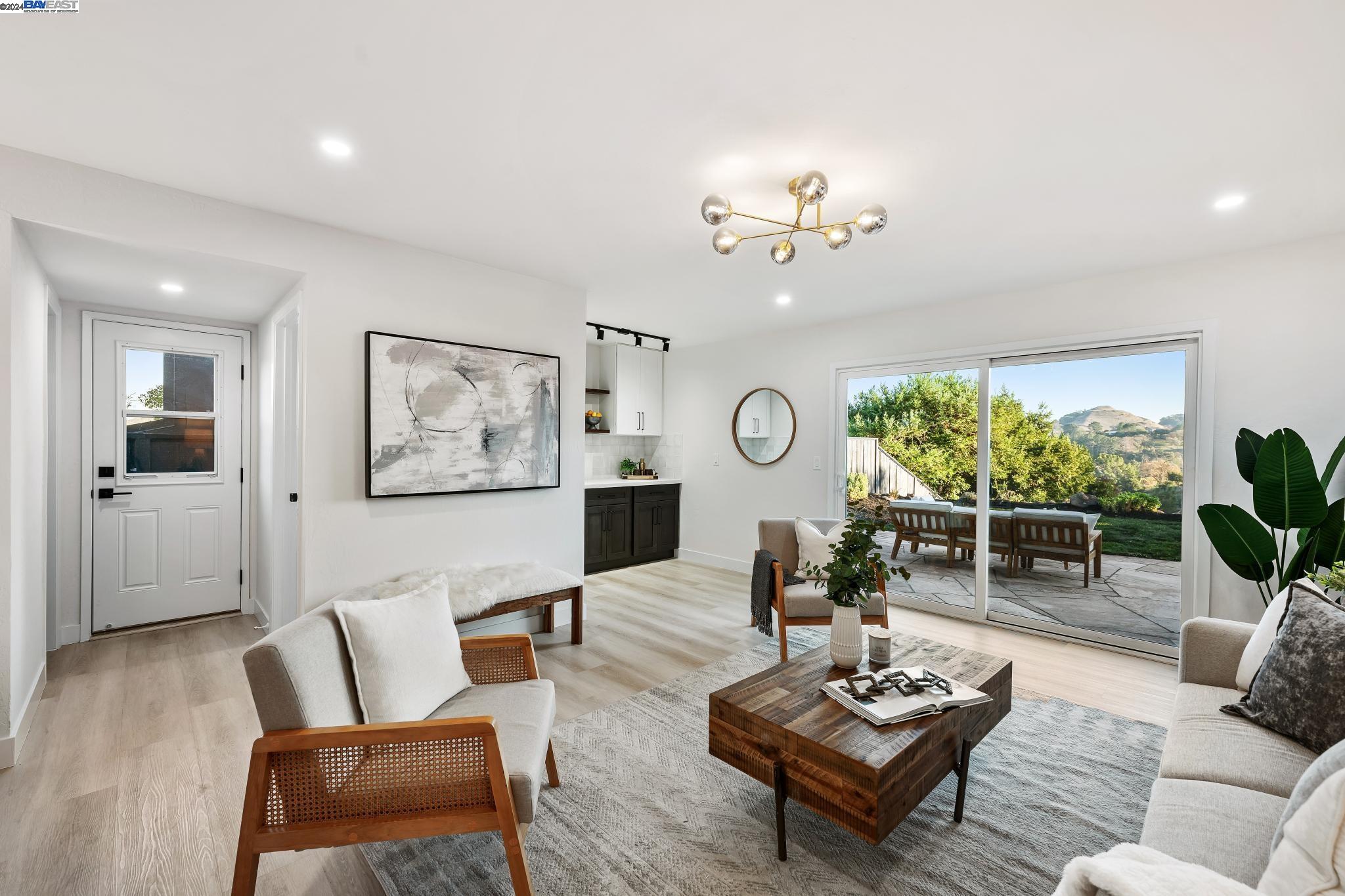 442 Cedar Hill Dr