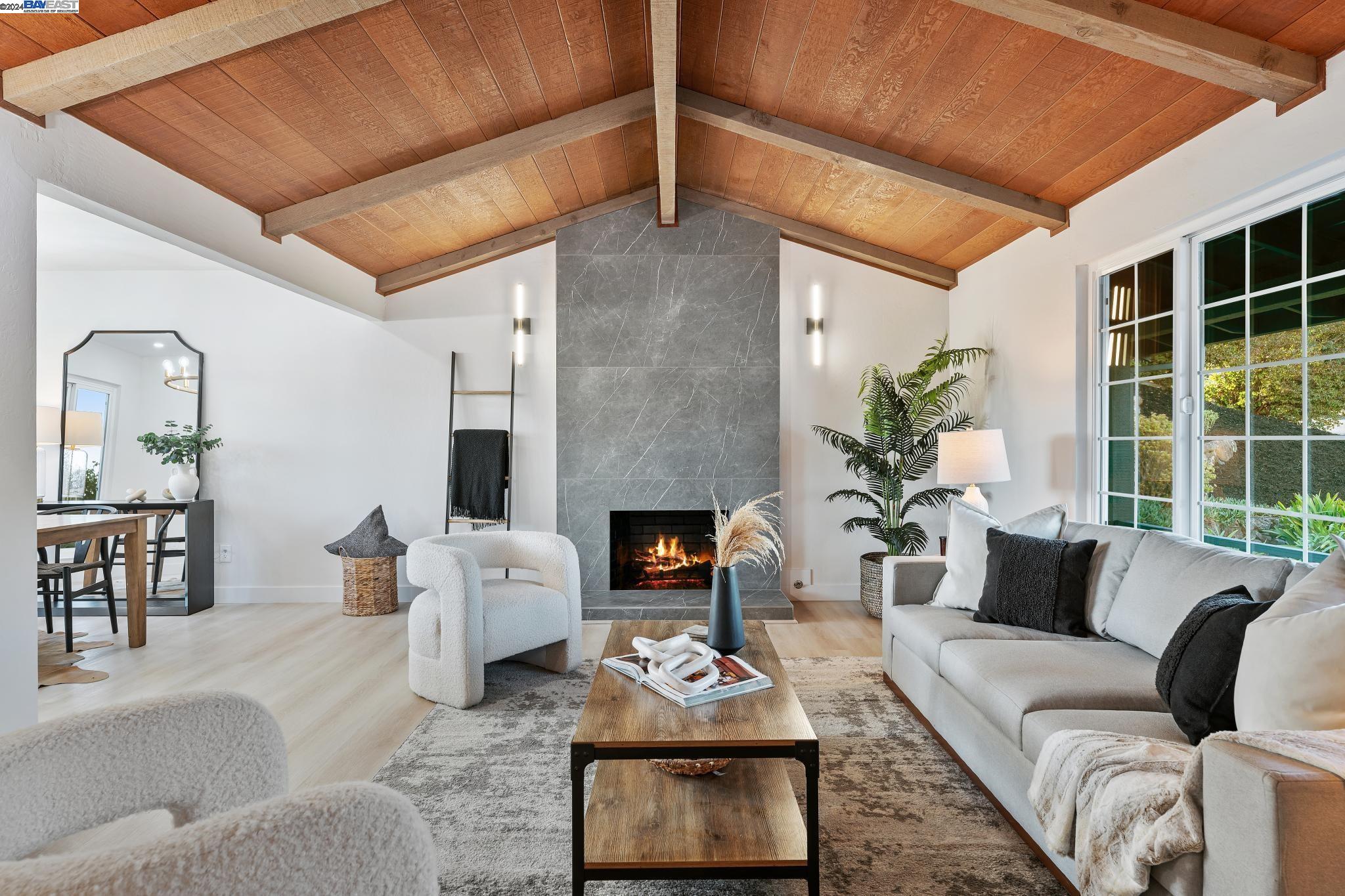 442 Cedar Hill Dr