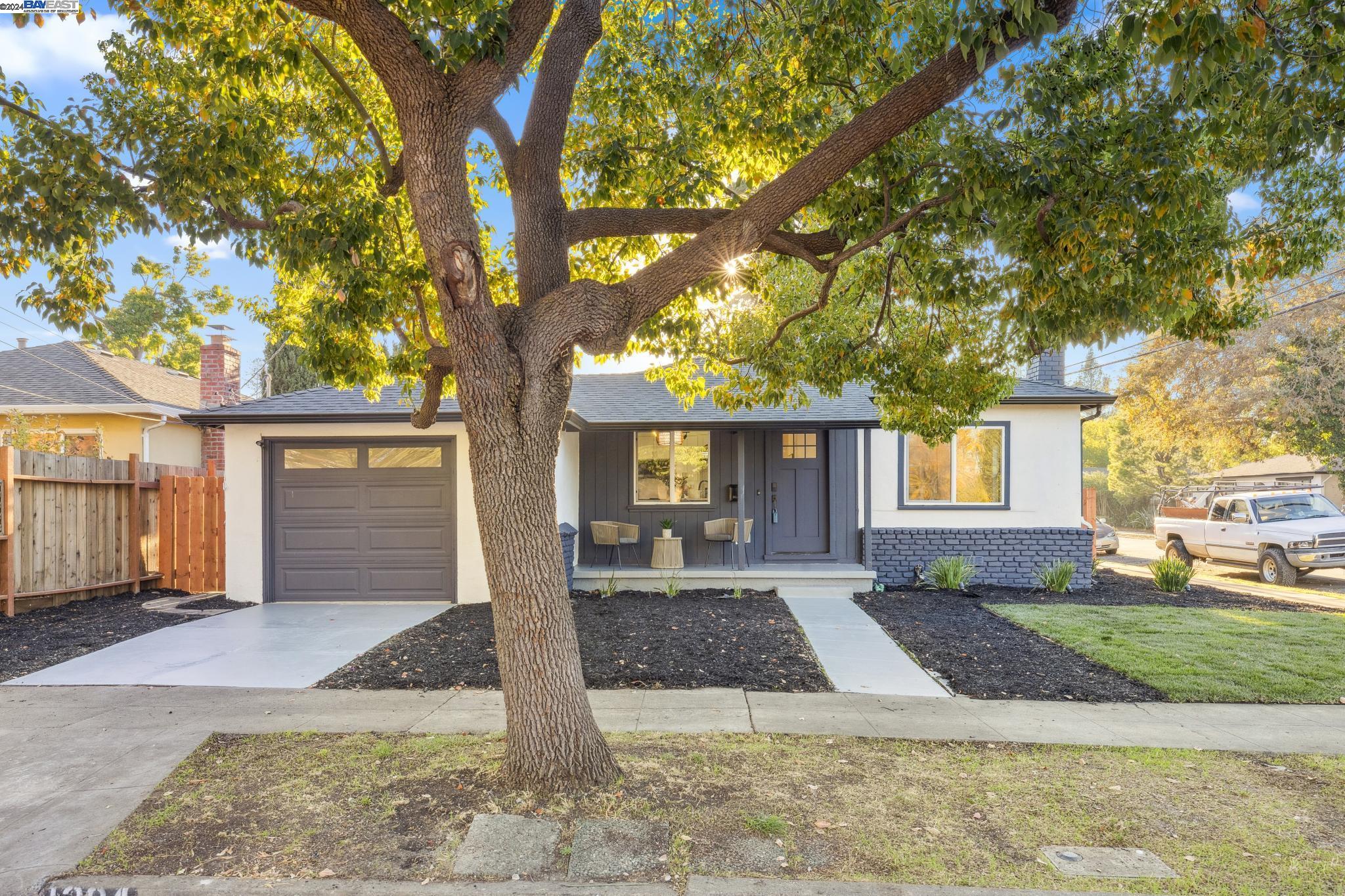 1204 Junipero Ave