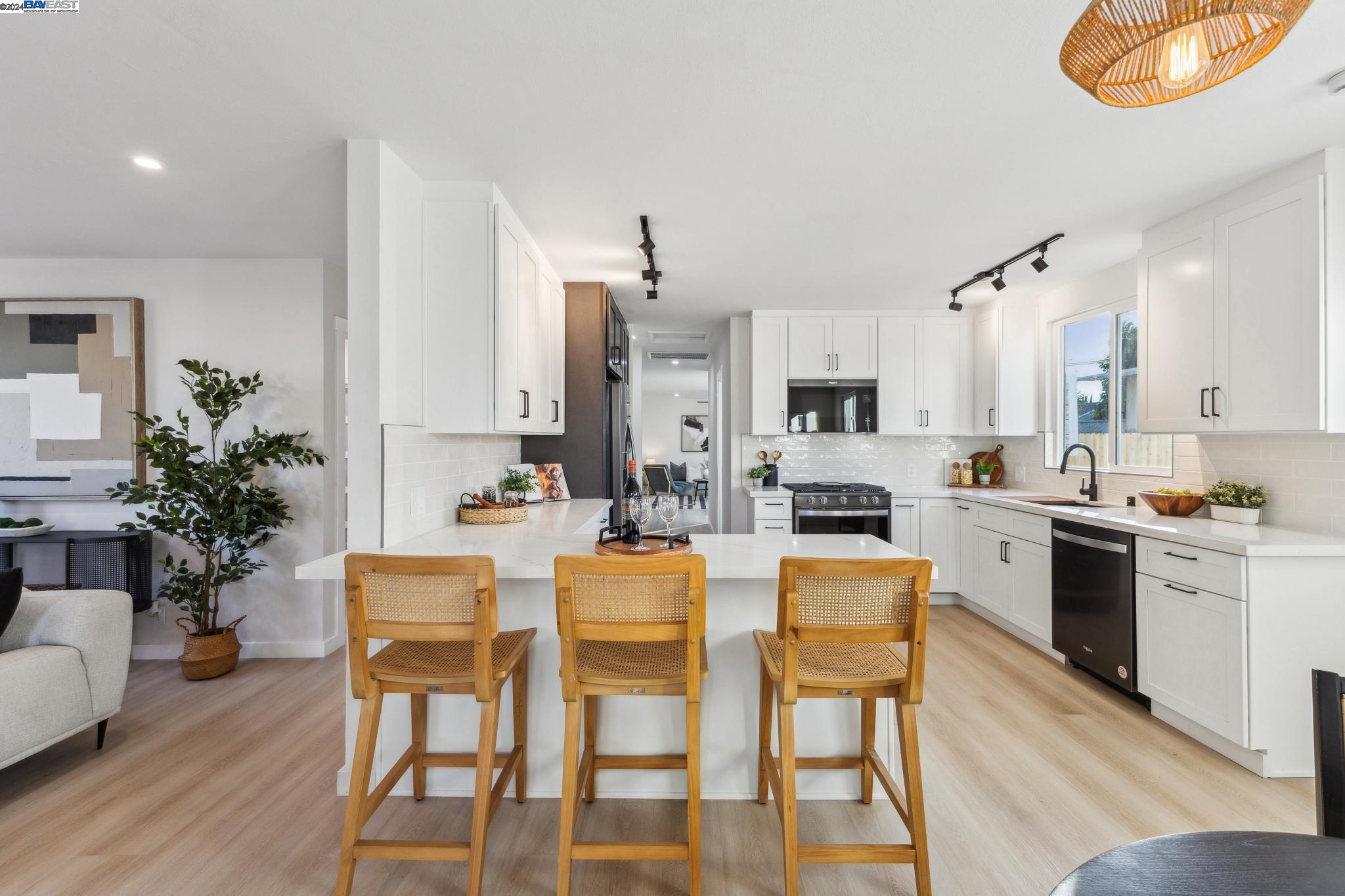 4217 David St